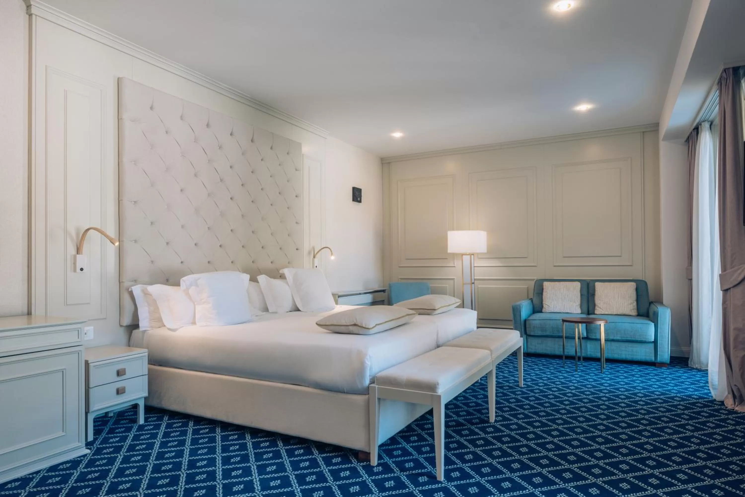 Bed in Iberostar Waves Slavija