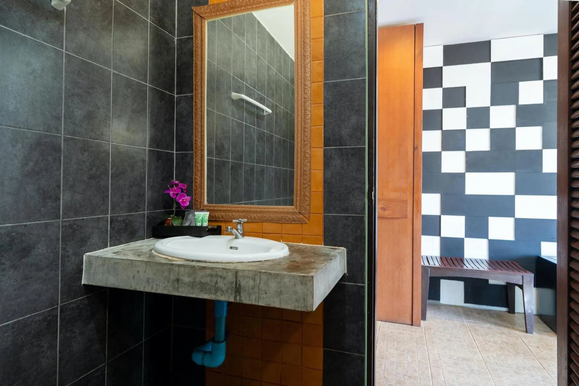 Bathroom in Memory 2