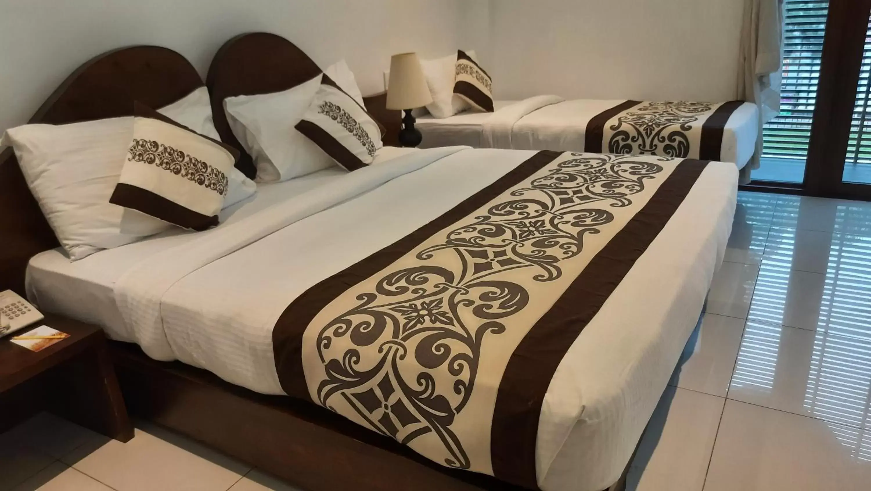 Bed in The Royal Kandyan