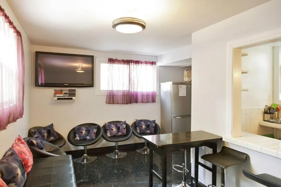 Seating area in Orange Drive Hostel