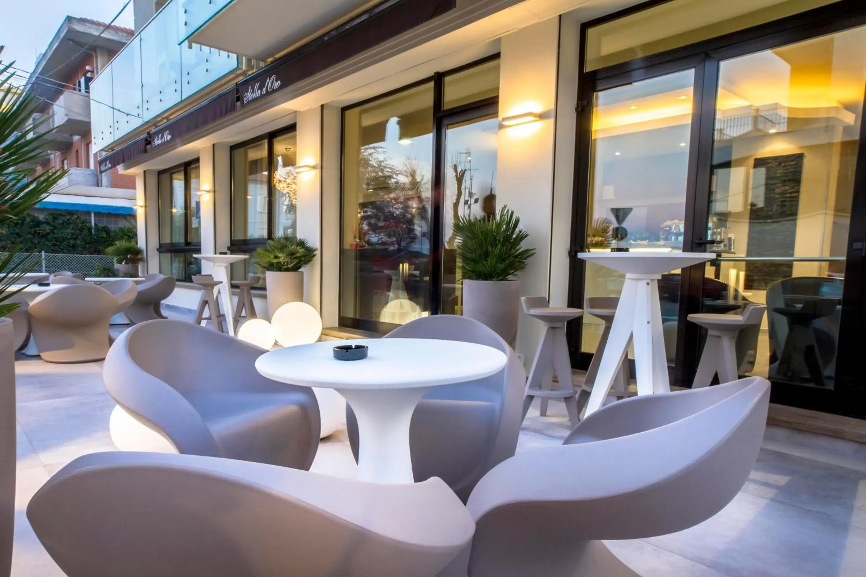 Balcony/Terrace, Lounge/Bar in Hotel Stella D'Oro