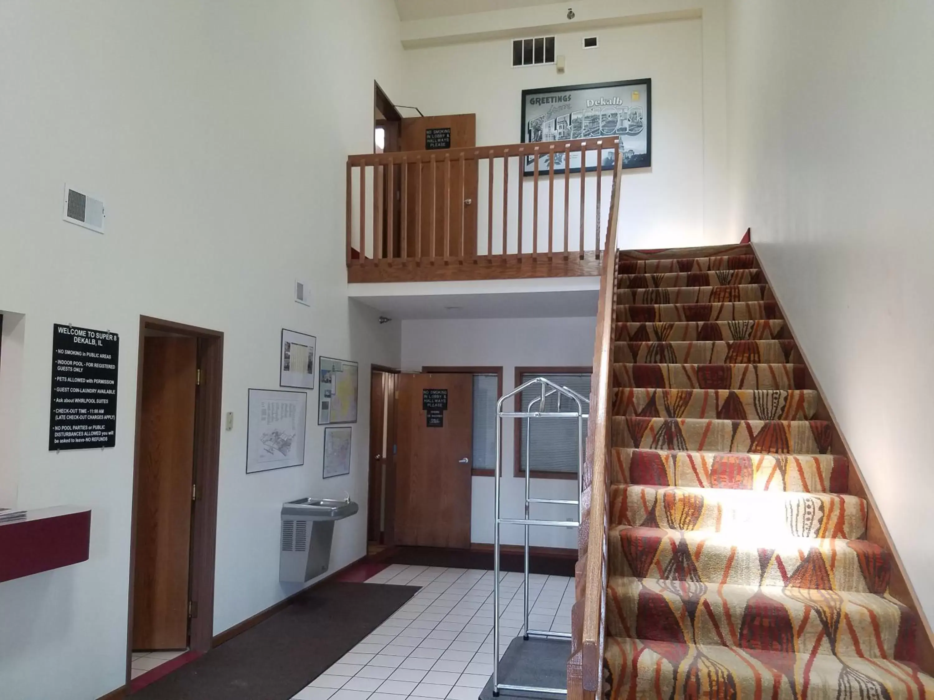 Lobby or reception, Property Building in Super 8 by Wyndham DeKalb IL