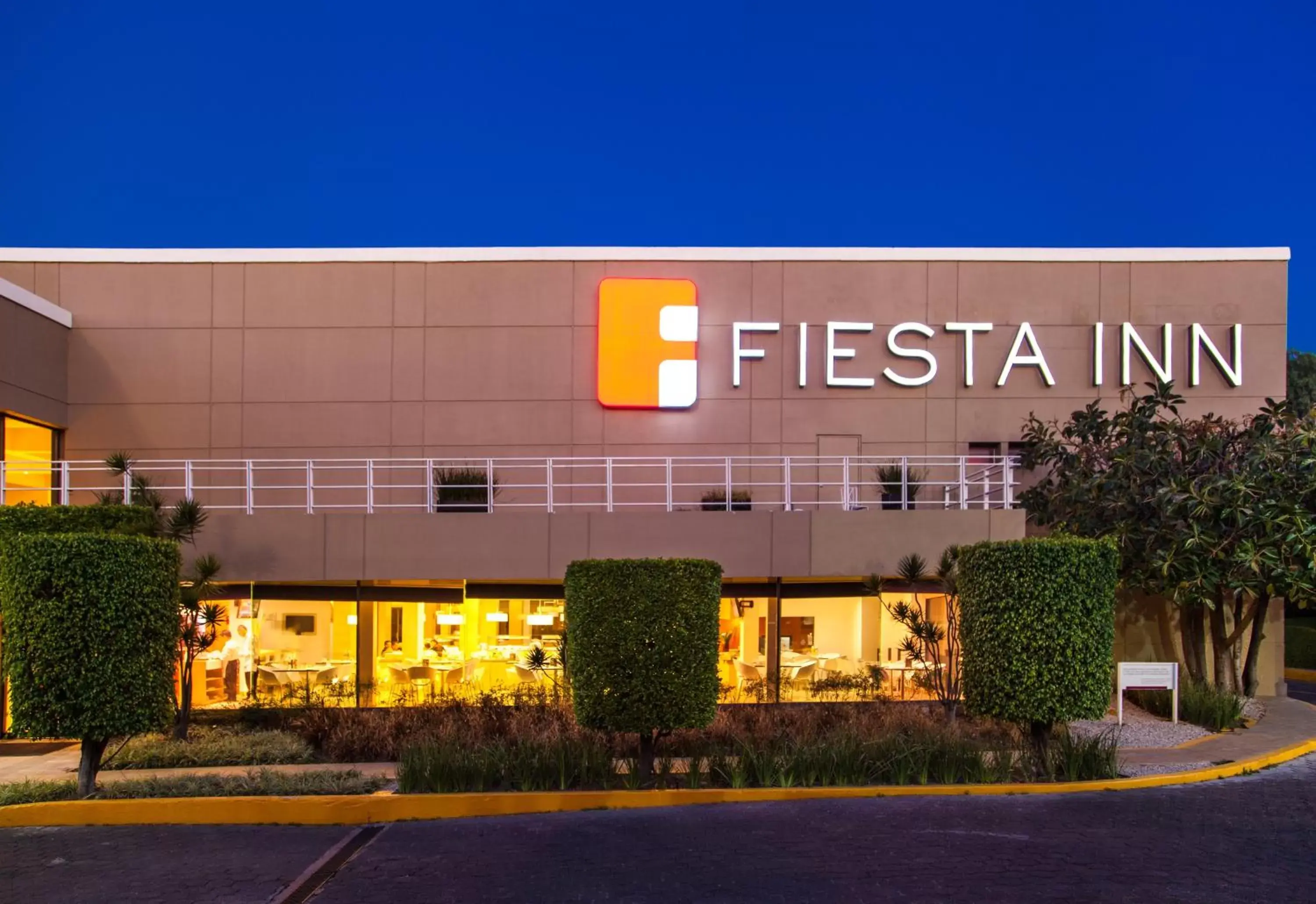 Property building in Fiesta Inn Aeropuerto CD Mexico