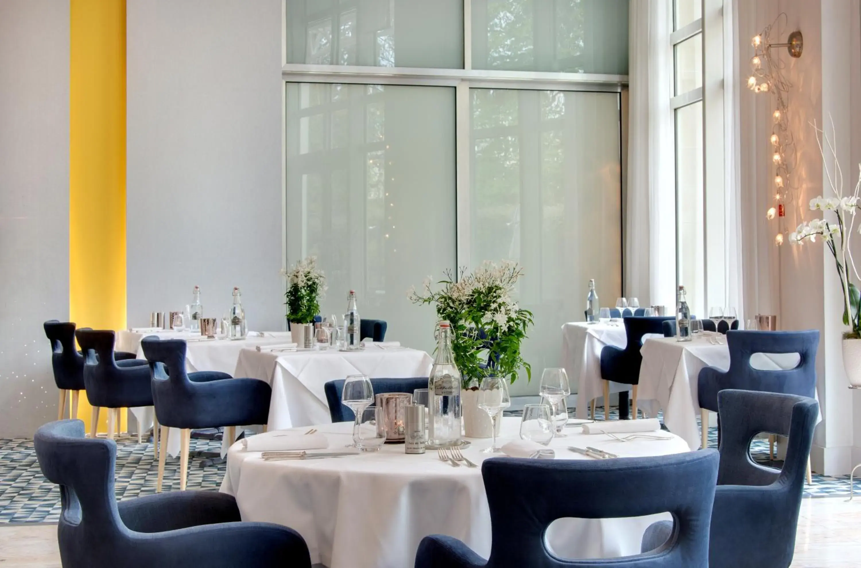 Restaurant/Places to Eat in Vichy Spa Hotel Les Celestins
