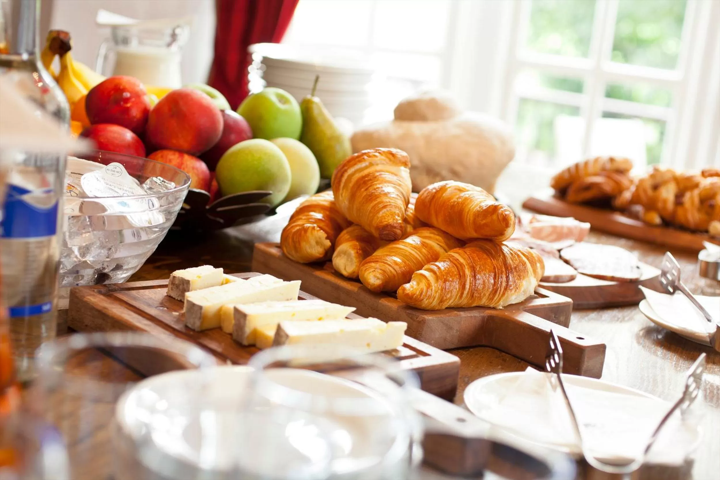 Restaurant/places to eat in The Newbridge on Usk