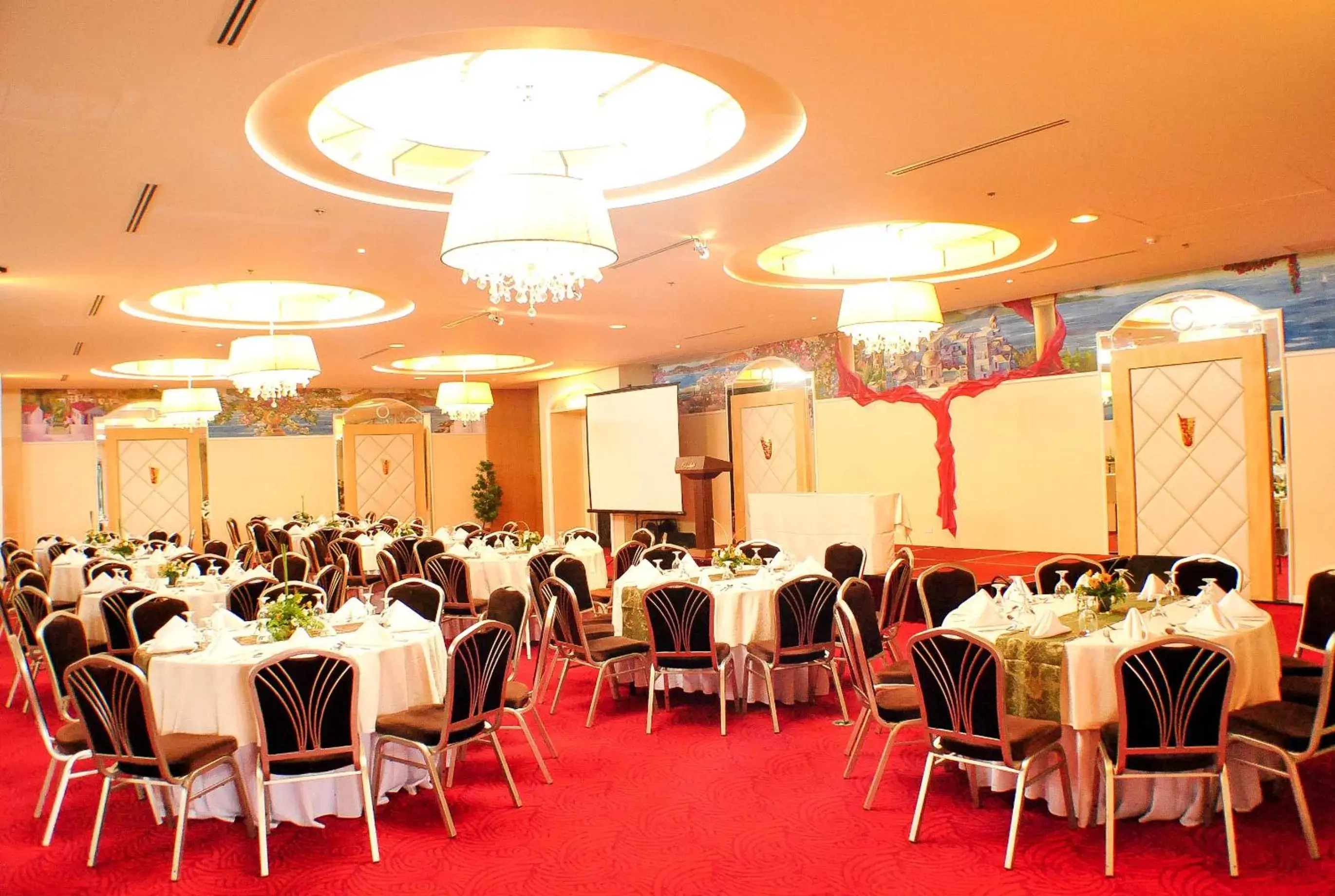 Banquet/Function facilities, Restaurant/Places to Eat in Hotel Elizabeth Cebu