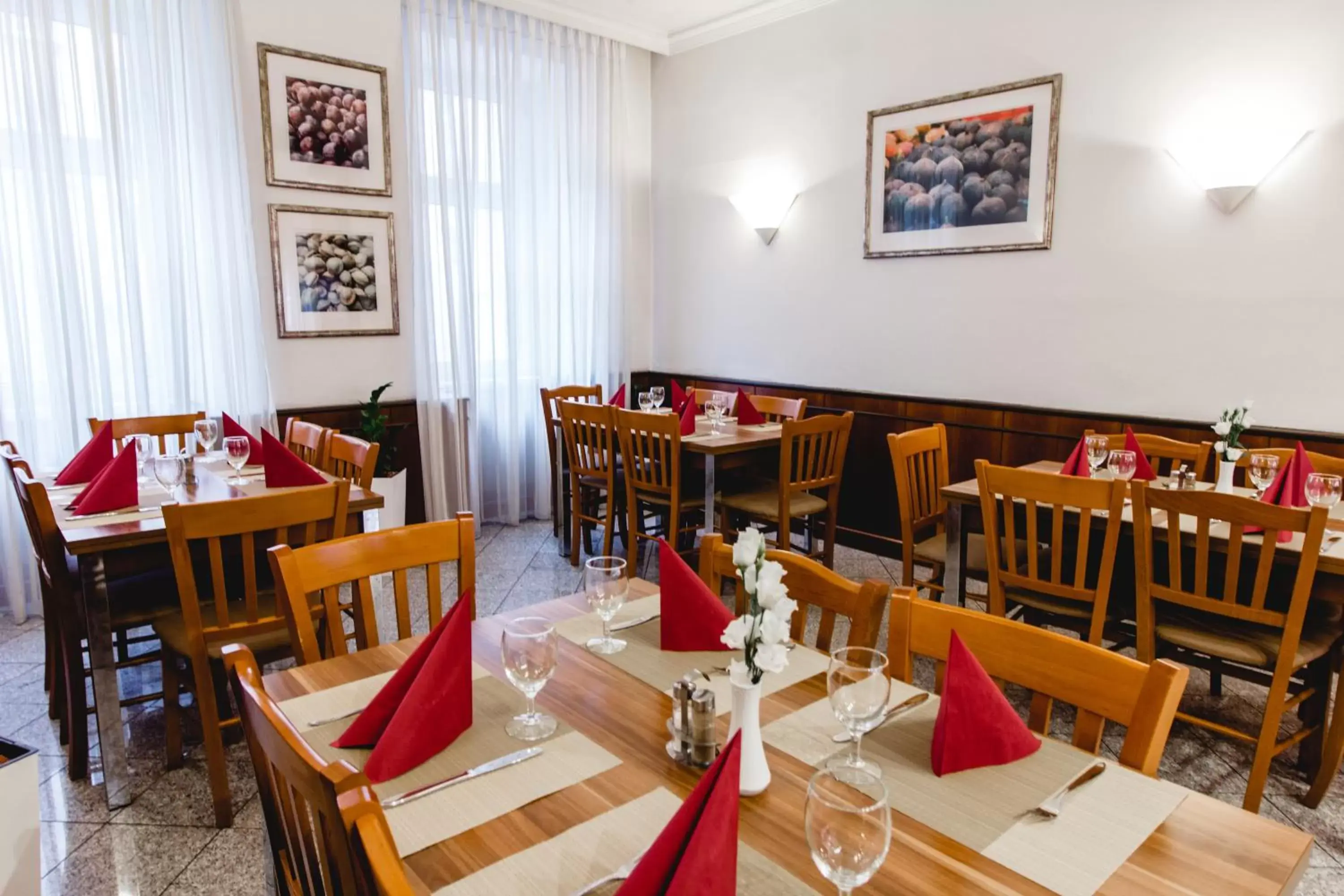 Buffet breakfast, Restaurant/Places to Eat in Hotel Allegro Wien