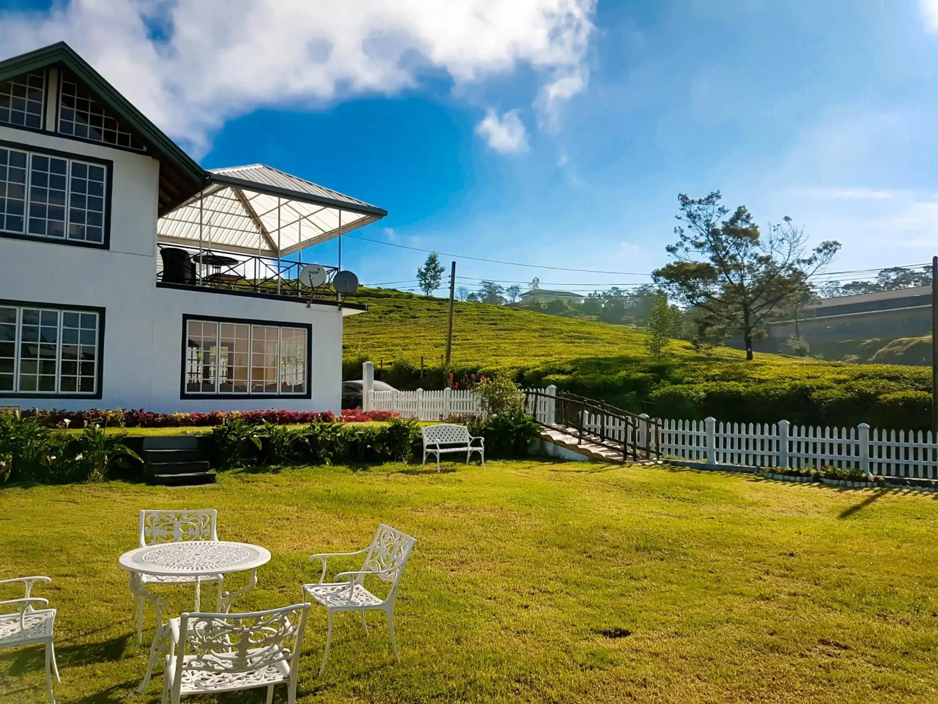 Property building, Garden in The Tea Garden