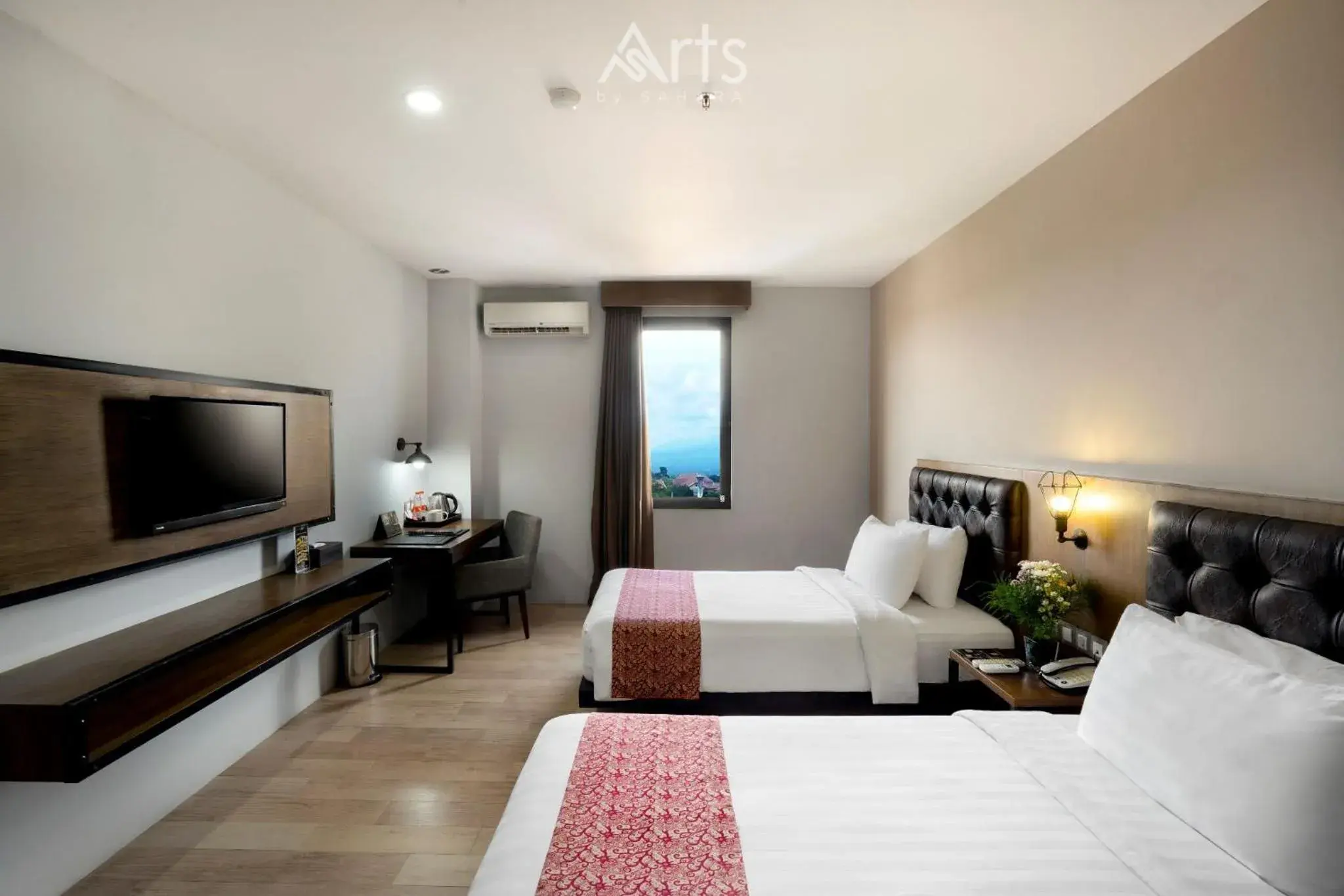 Superior Double or Twin Room in Grand Kangen Hotel Urip Sumoharjo Superior Double or Twin Room in Grand Kangen Hotel Urip Sumoharjo