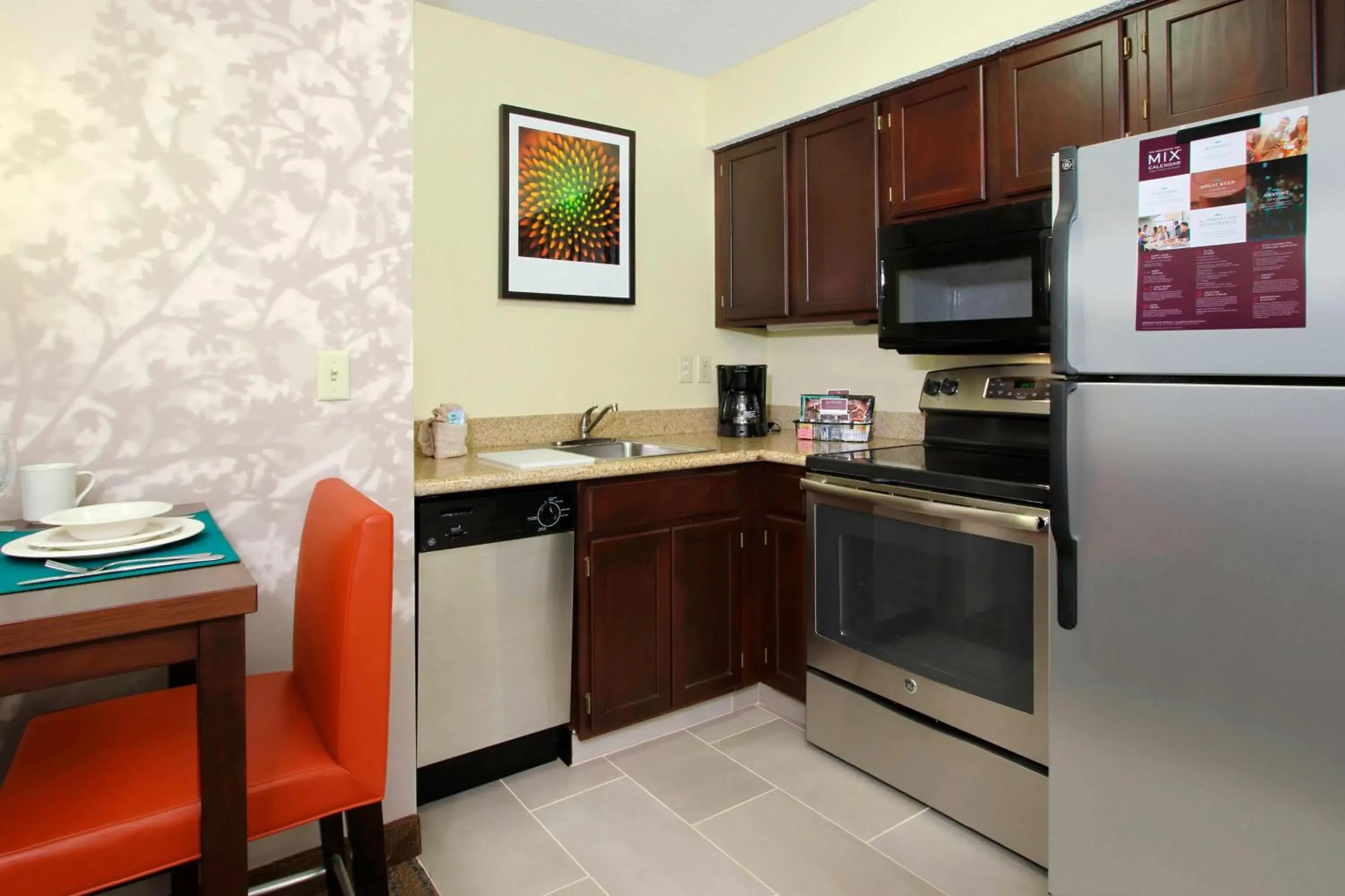 Kitchen or kitchenette, Kitchen/Kitchenette in Residence Inn Colorado Springs South