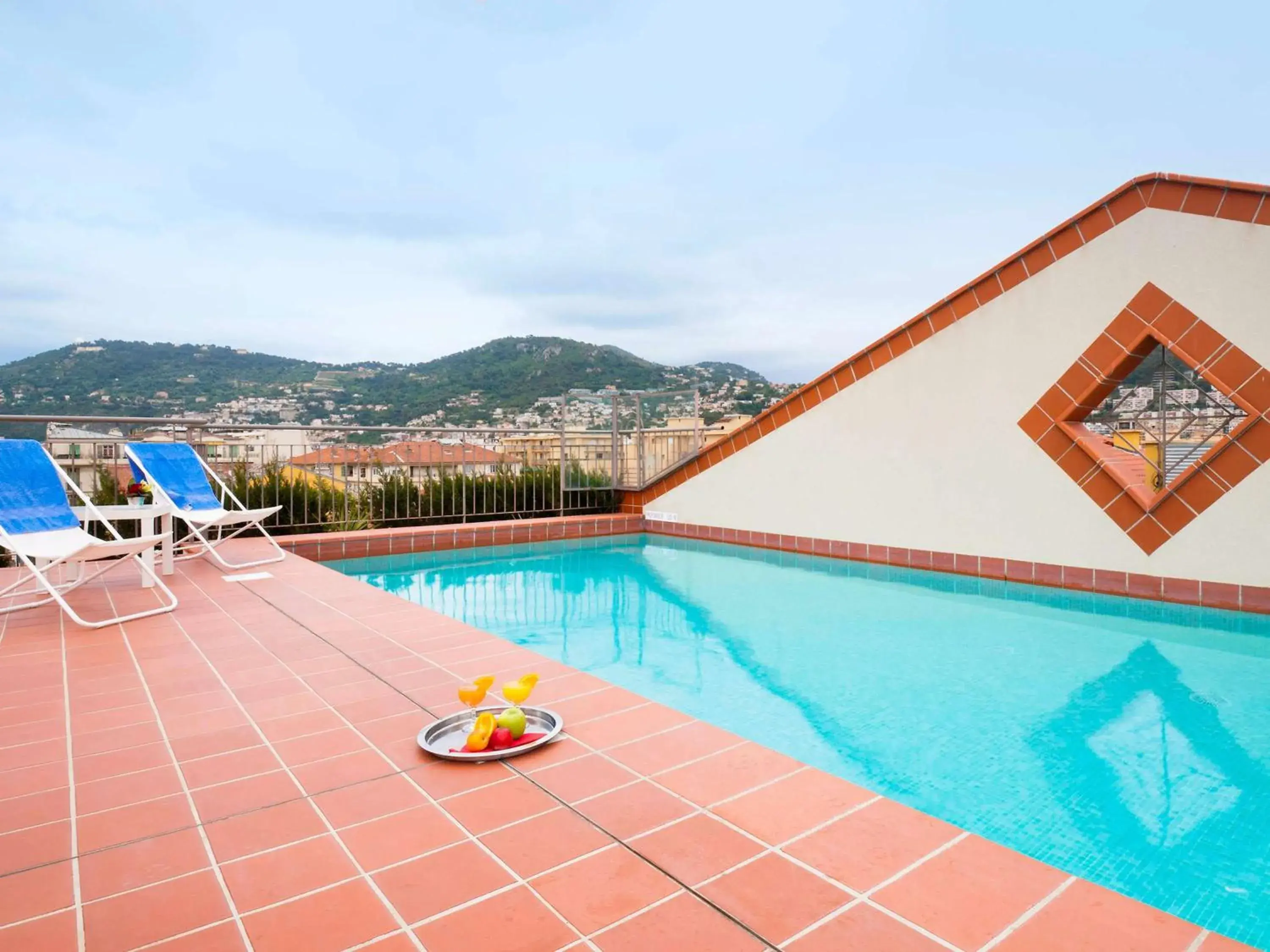 Sports, Swimming Pool in Aparthotel Adagio Access Nice Acropolis