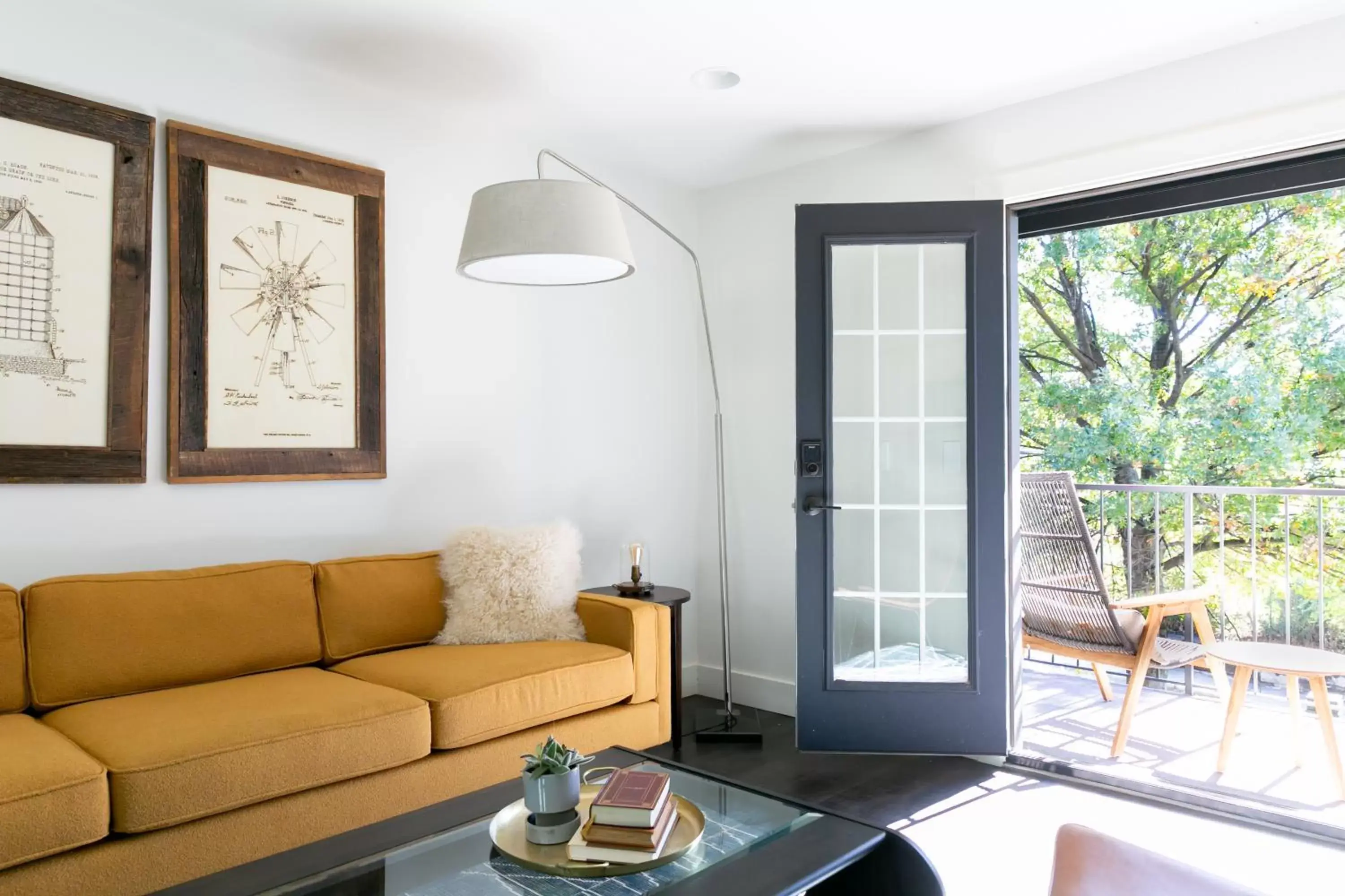 Living room in Bode Nashville Living room in Bode Nashville