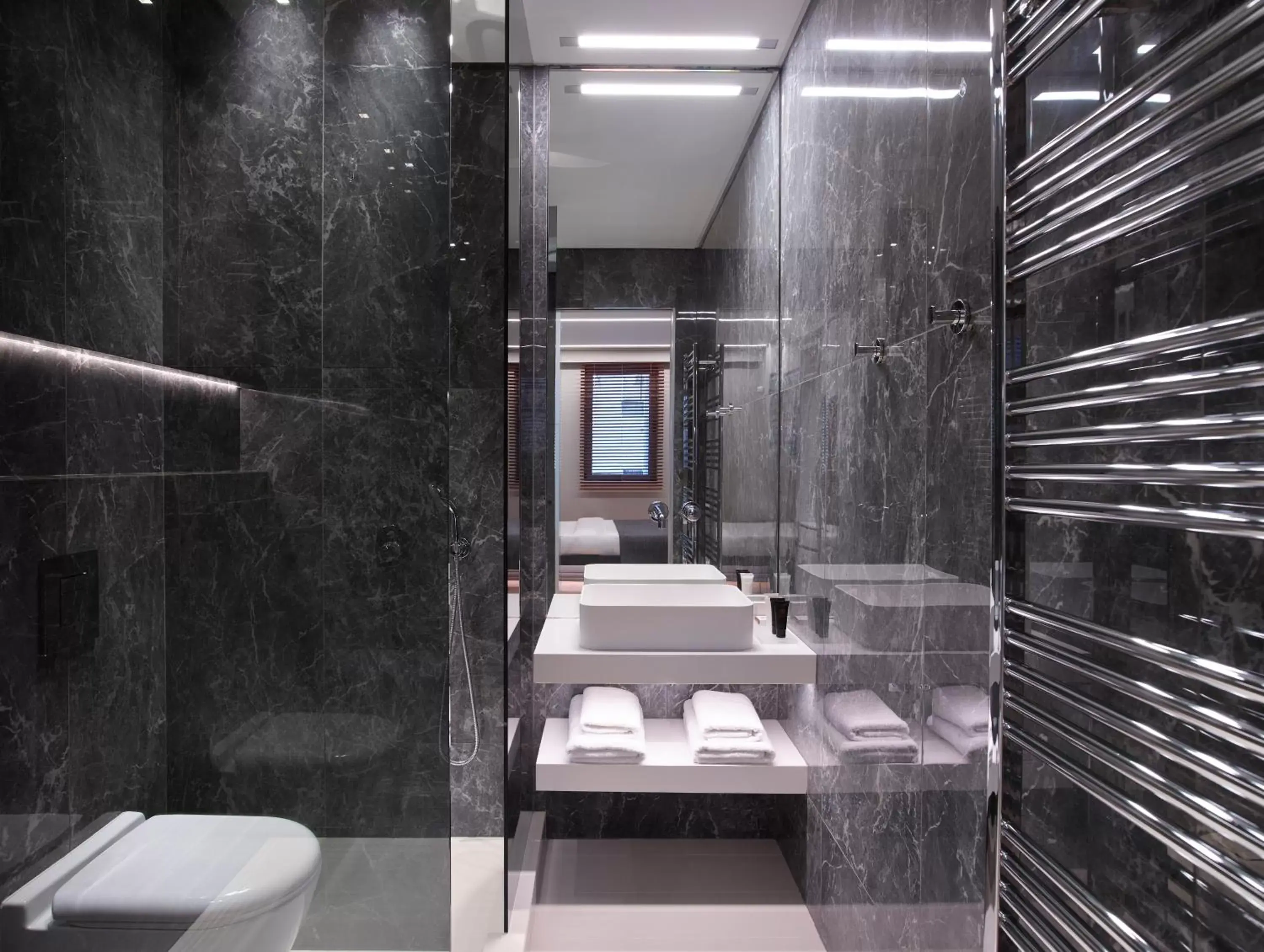Shower, Bathroom in Athens Ikon