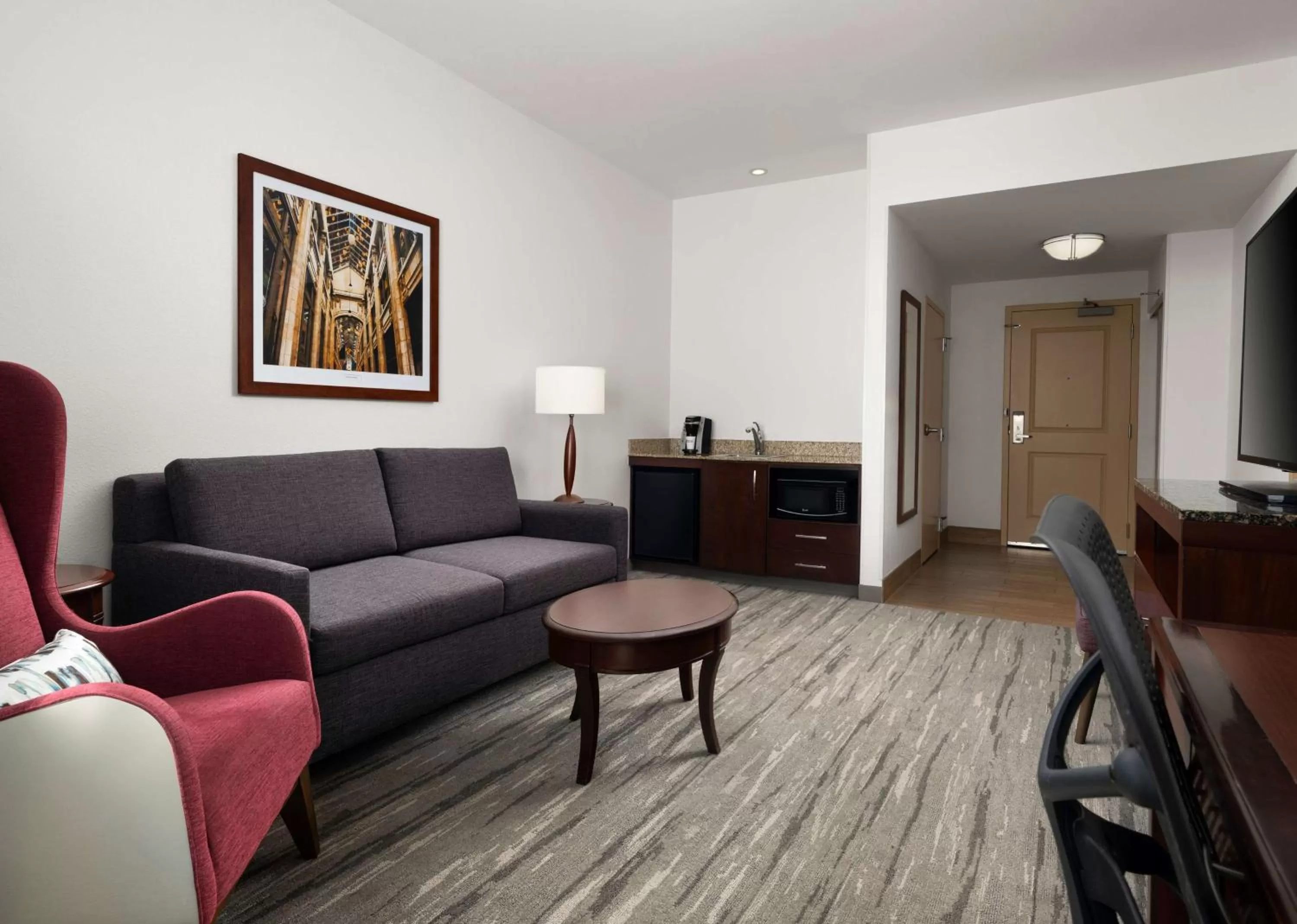 Living room in Hilton Garden Inn Ann Arbor