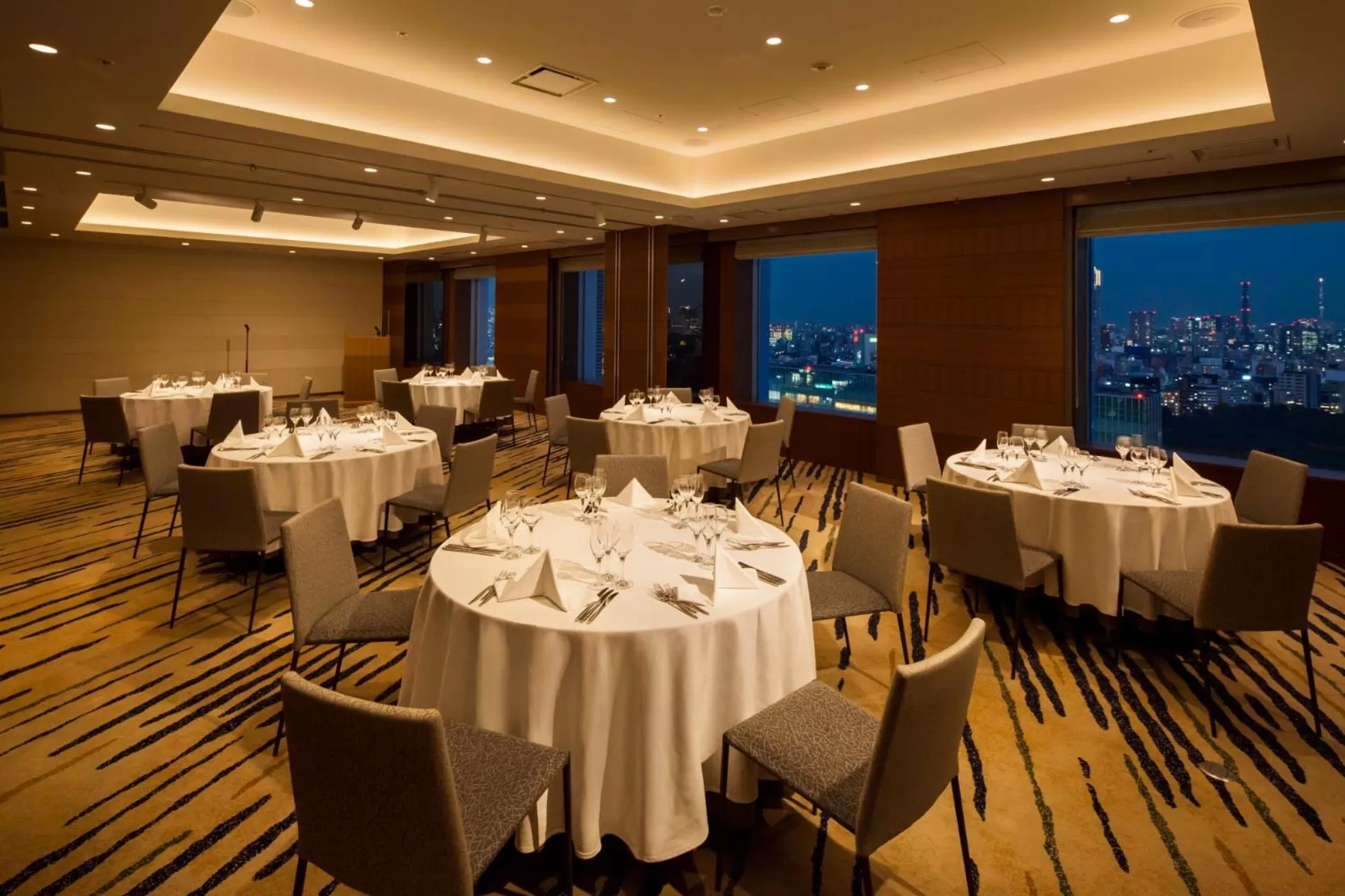 Banquet/Function facilities in Odakyu Hotel Century Southern Tower