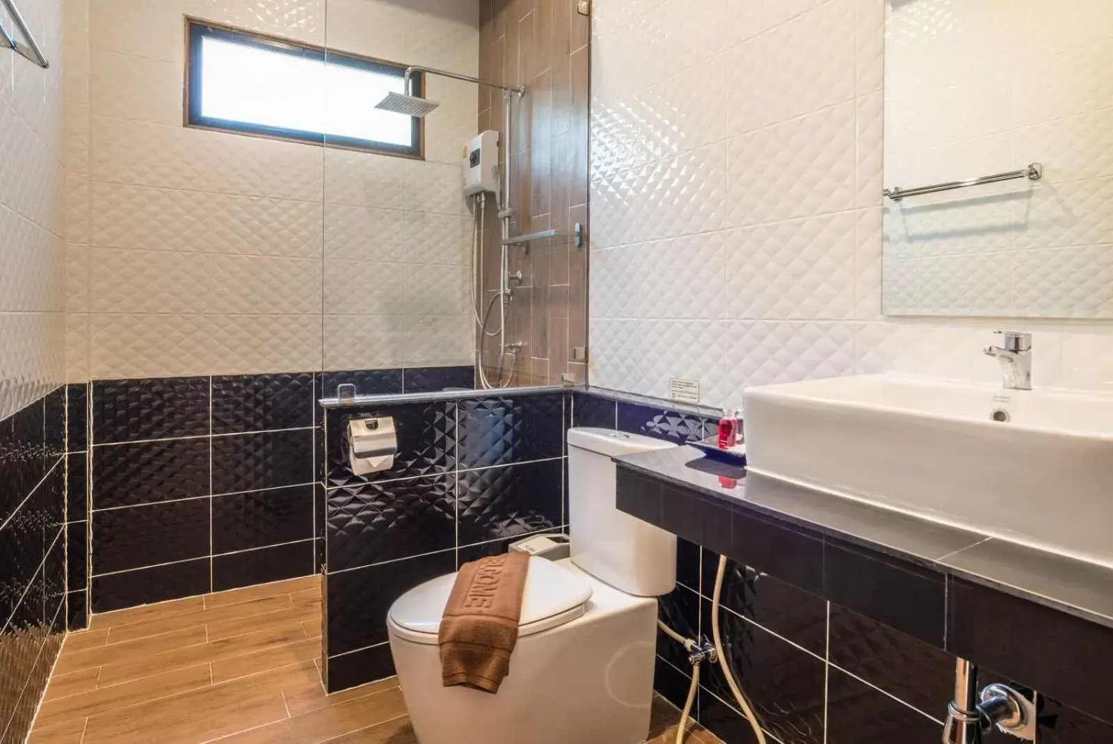 Bathroom in The Scene Cliff View Villas Bathroom in The Scene Cliff View Villas