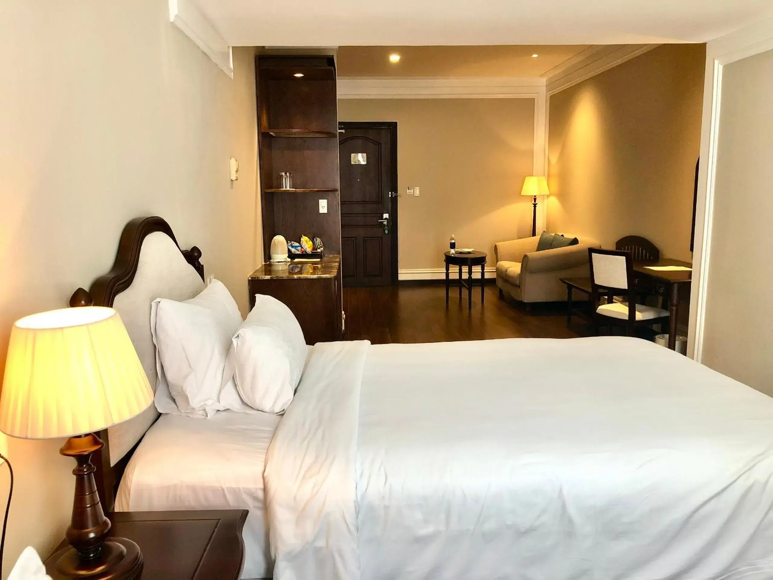 Bedroom, Bed in Sunrise Nha Trang Beach Hotel & Spa