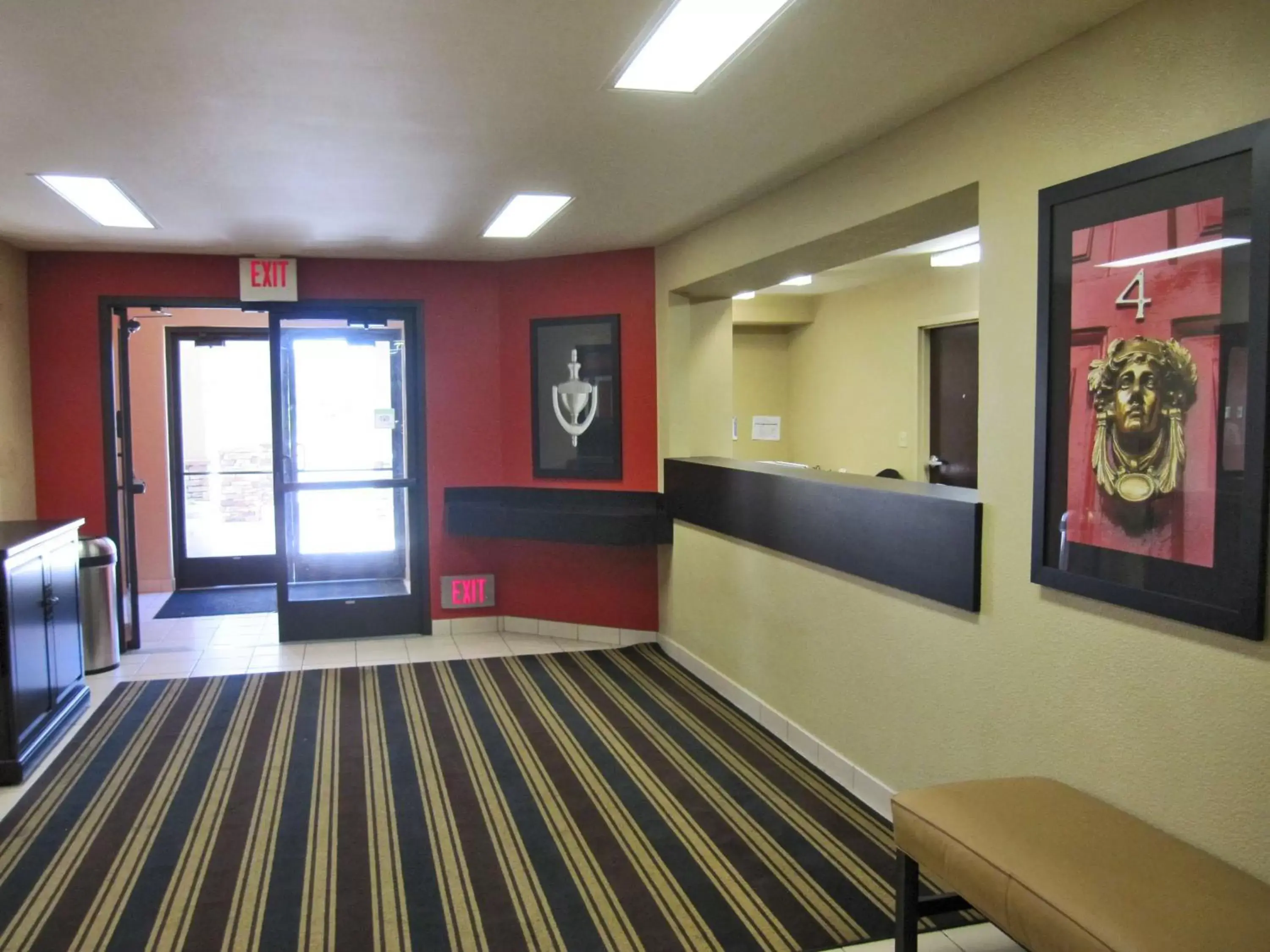 Lobby or reception, Lobby/Reception in Extended Stay America Suites - Portland - Vancouver