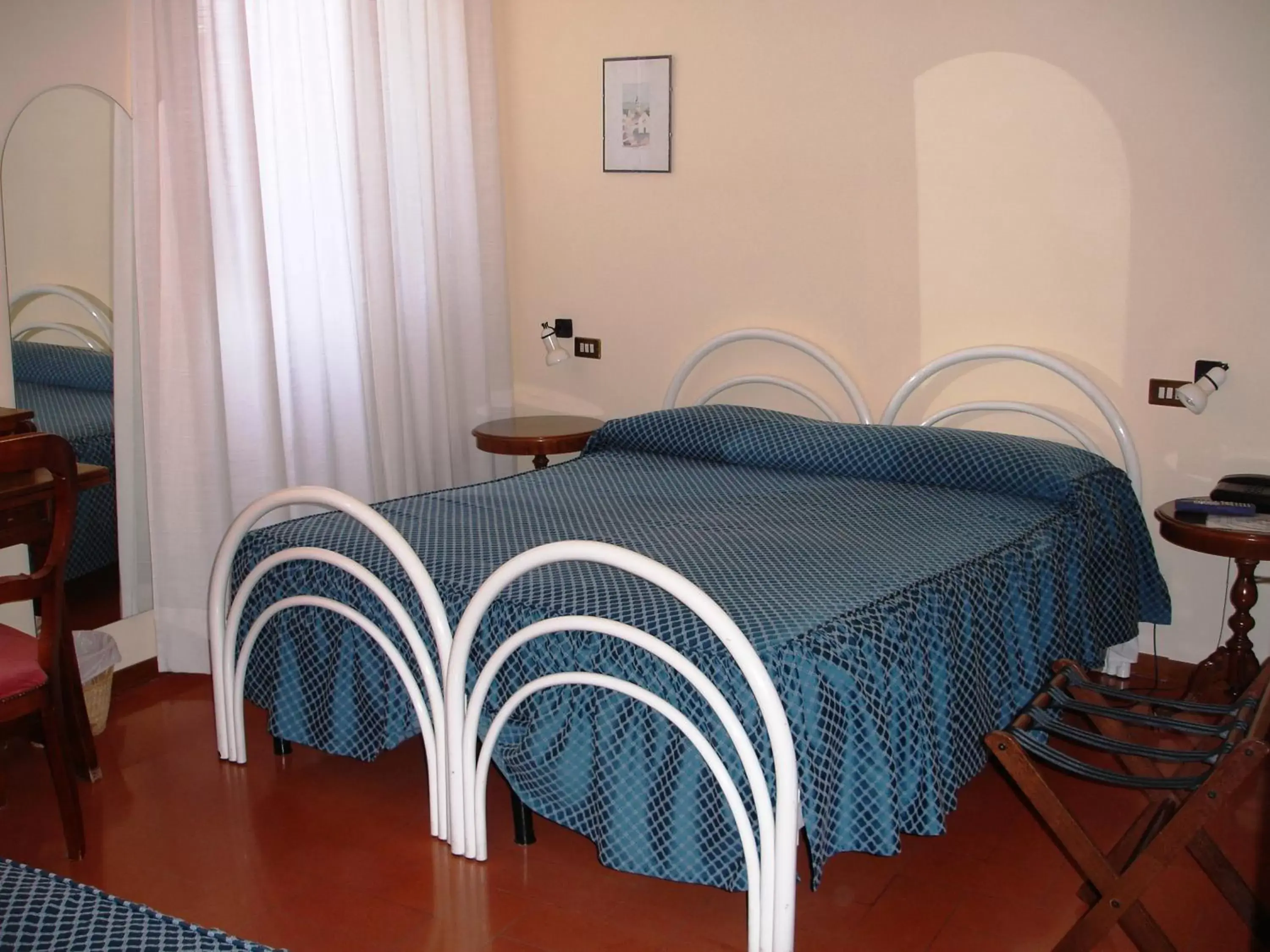 Decorative detail, Bed in Hotel Trattoria Pallotta