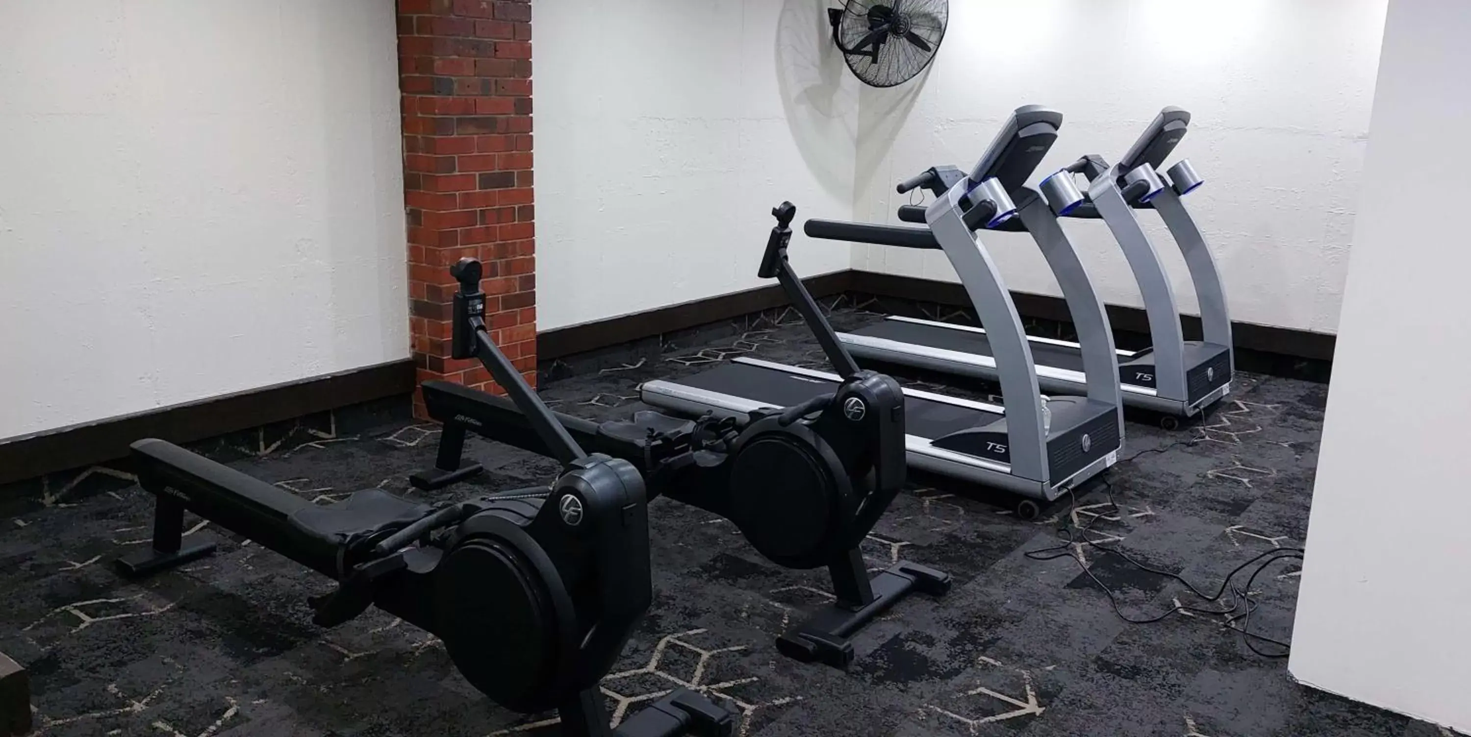 Fitness centre/facilities, Fitness Center/Facilities in Gateway Hotel by Nightcap Plus