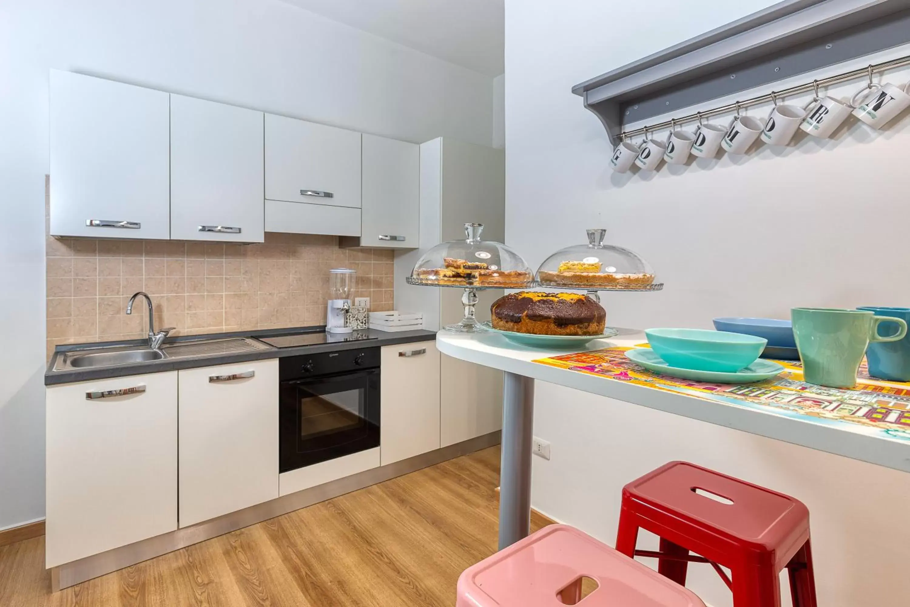 Communal kitchen, Kitchen/Kitchenette in Relais Mantellini
