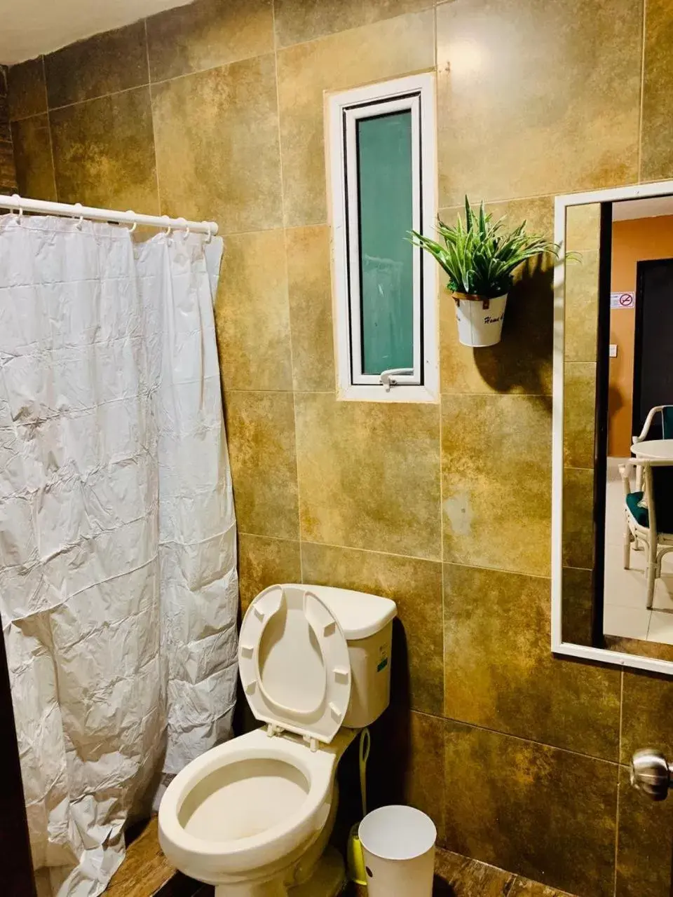 Bathroom in DNA Cancun Hotel y Posada