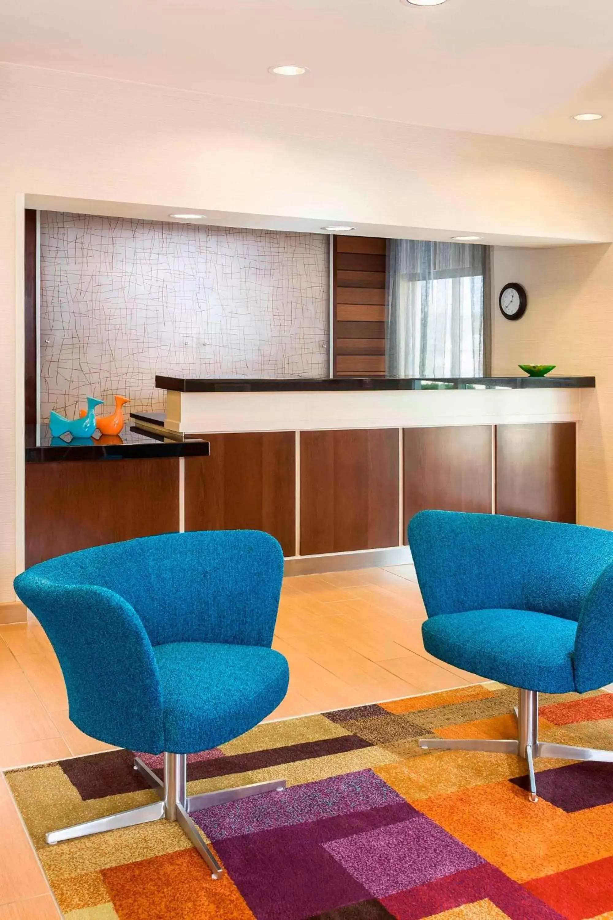 Lobby or reception, Seating Area in Fairfield Inn & Suites Mansfield Ontario