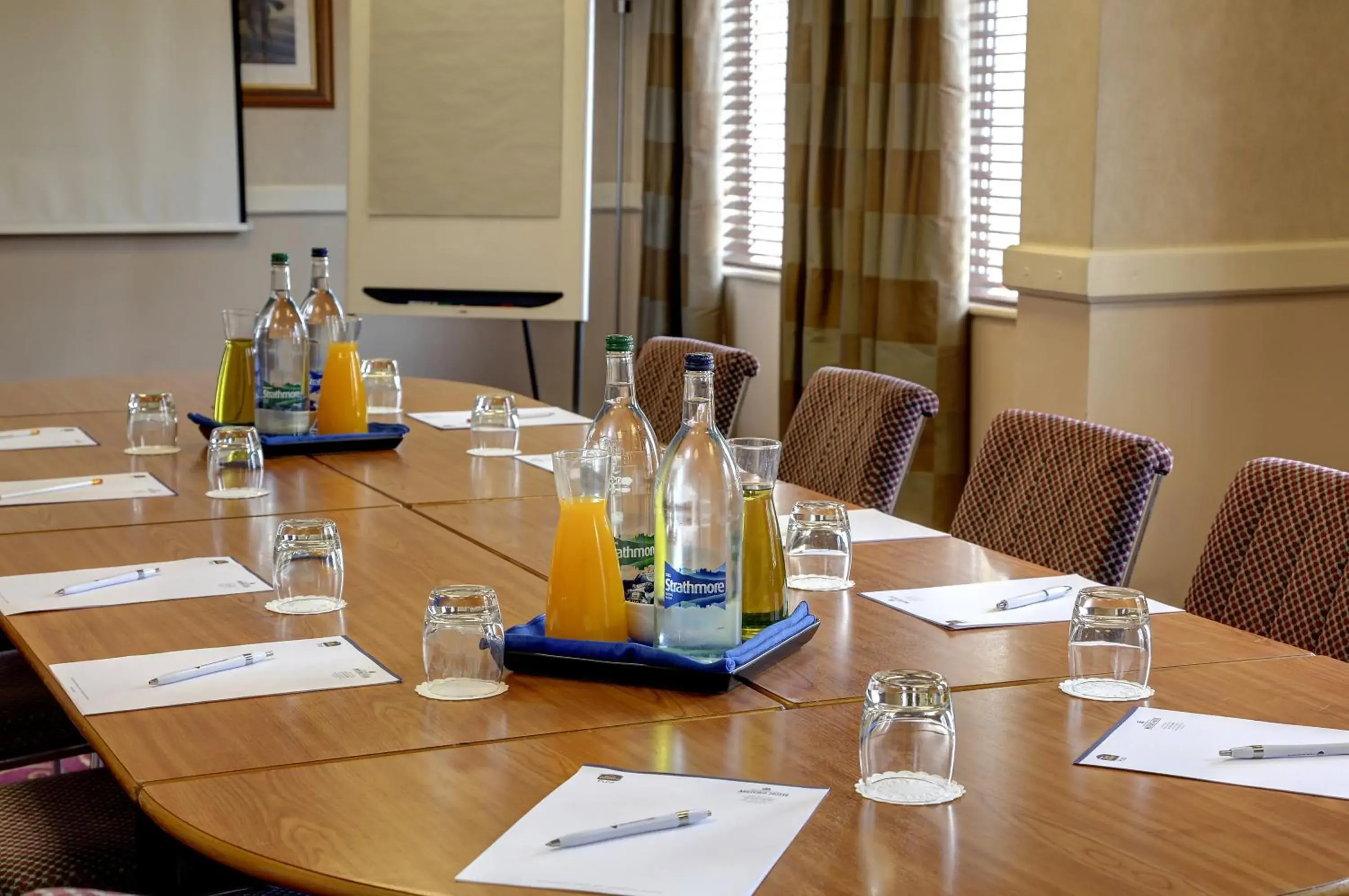 Meeting/conference room, Business Area/Conference Room in Best Western Plus Milford Hotel