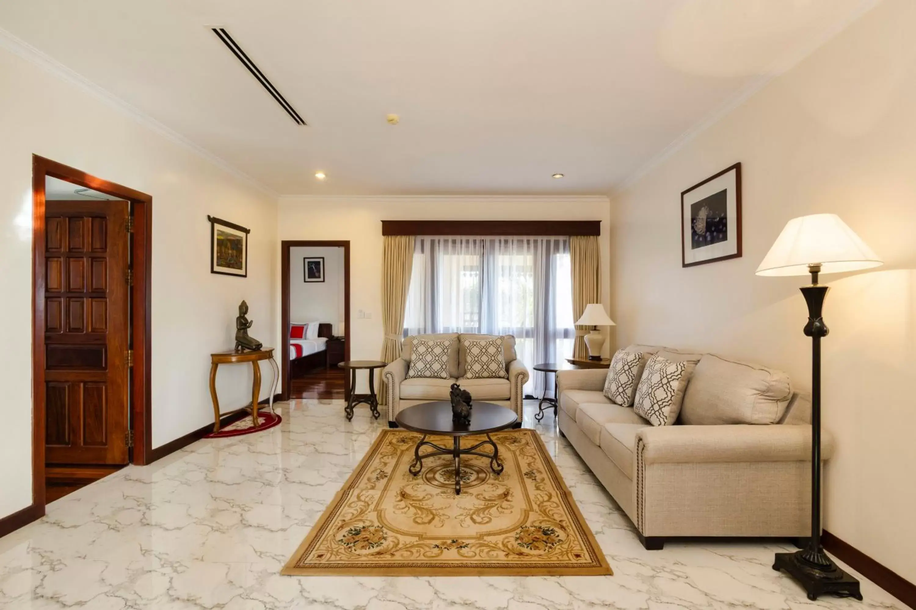 Family Suite in Saem Siemreap Hotel Family Suite in Saem Siemreap Hotel