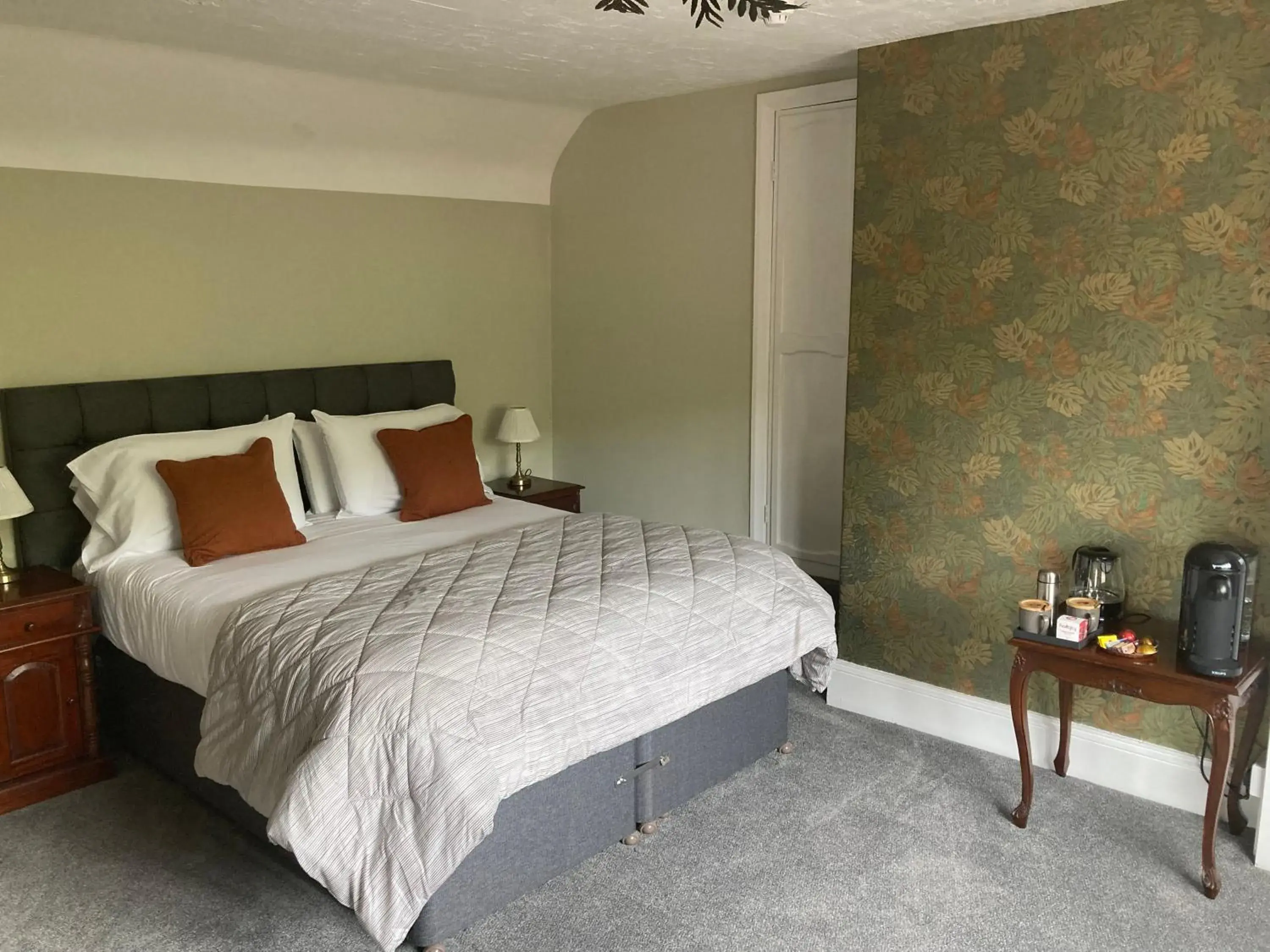 Bed in Tottington Manor Hotel Bed in Tottington Manor Hotel