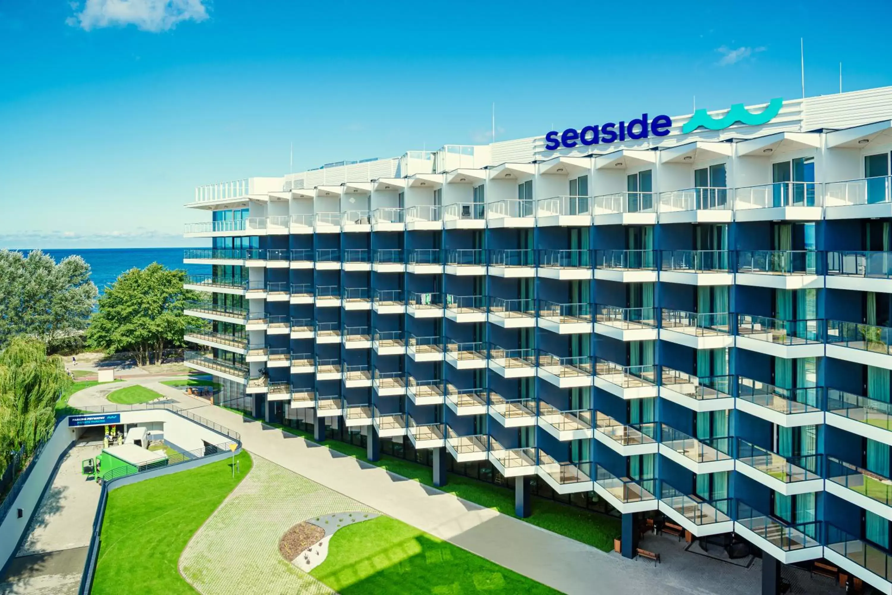 Property Building in Seaside Park Hotel