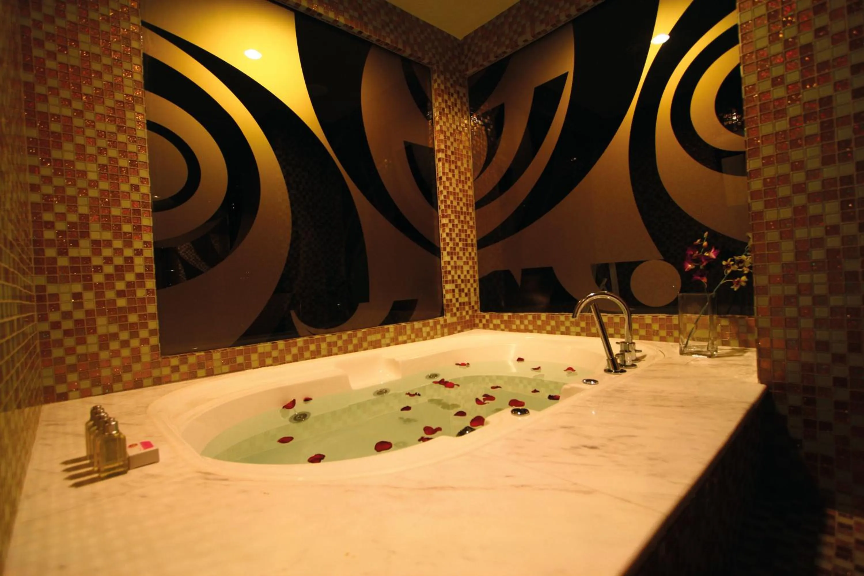 Bathroom in Hotel Re! @ Pearl's Hill