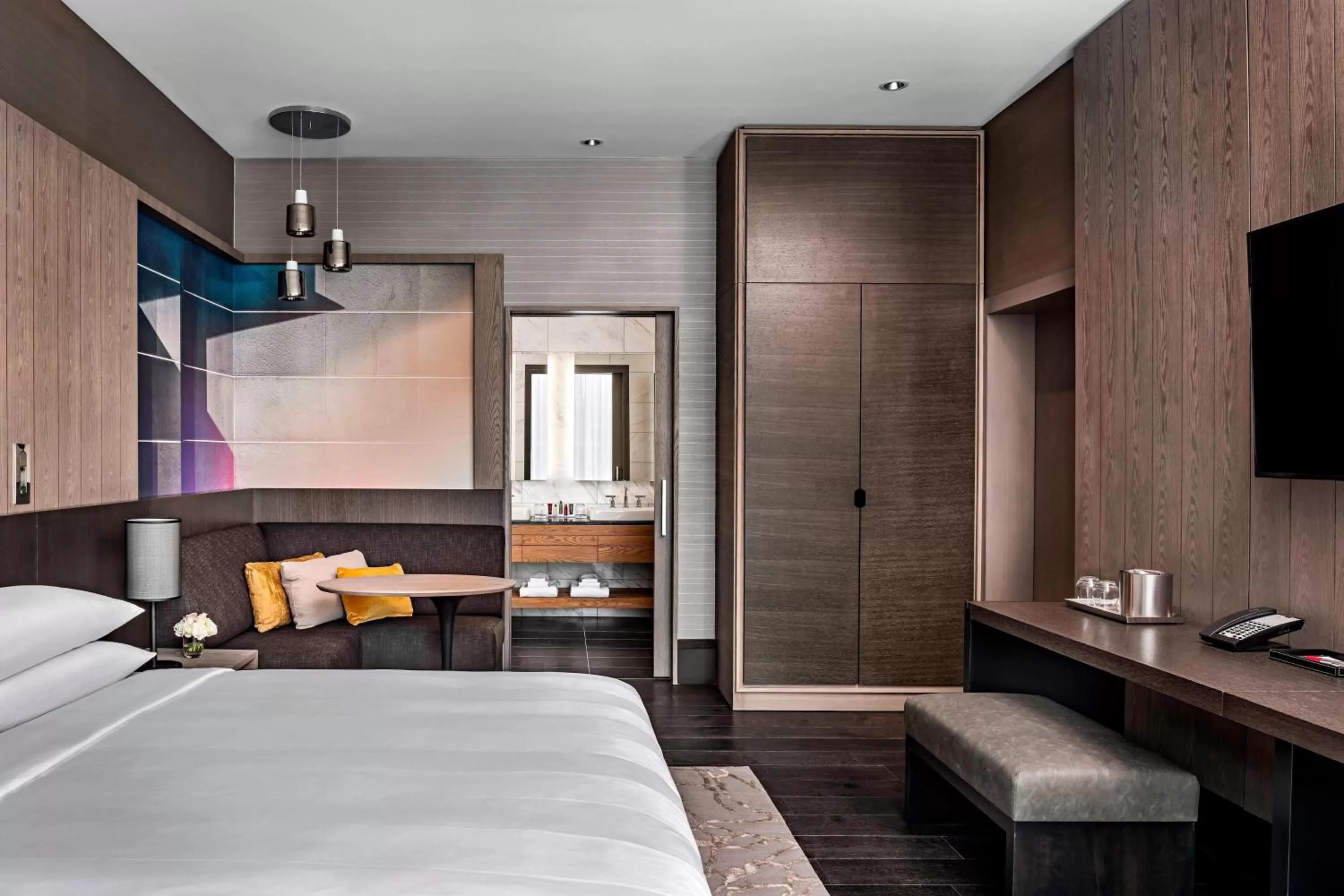 Bedroom, Bed in Toronto Marriott Markham