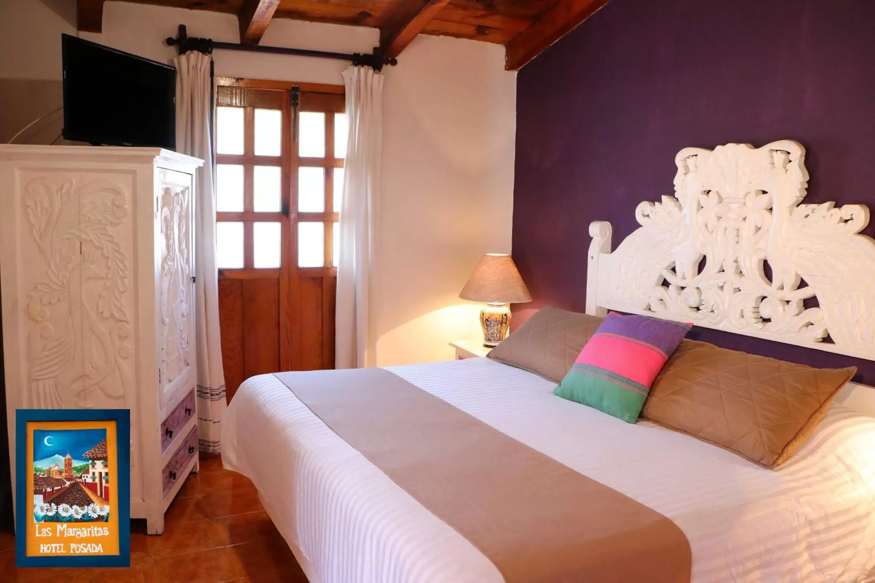 Decorative detail, Bed in Las Margaritas Hotel Posada