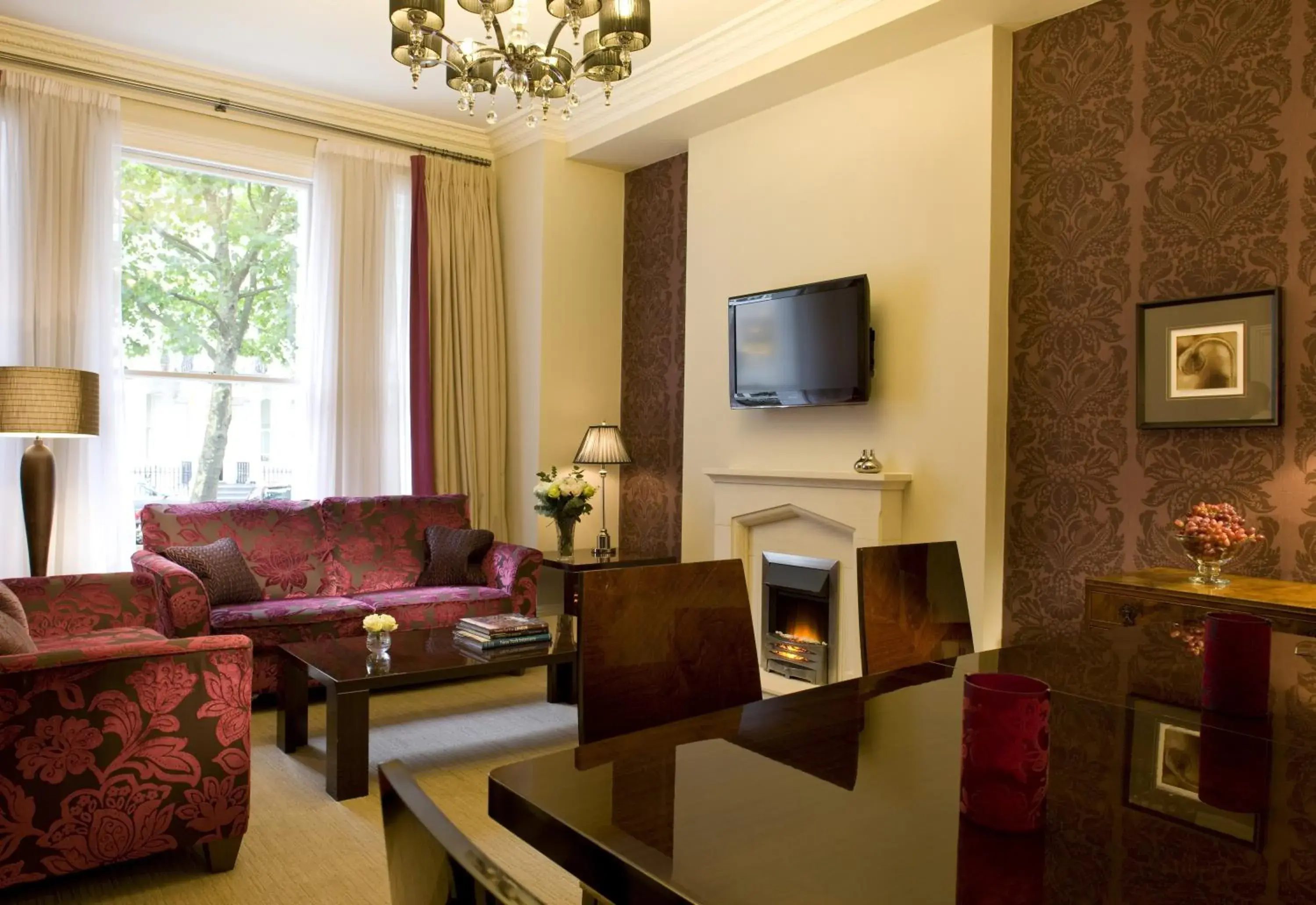 Living room, Seating Area in Beaufort House - Knightsbridge