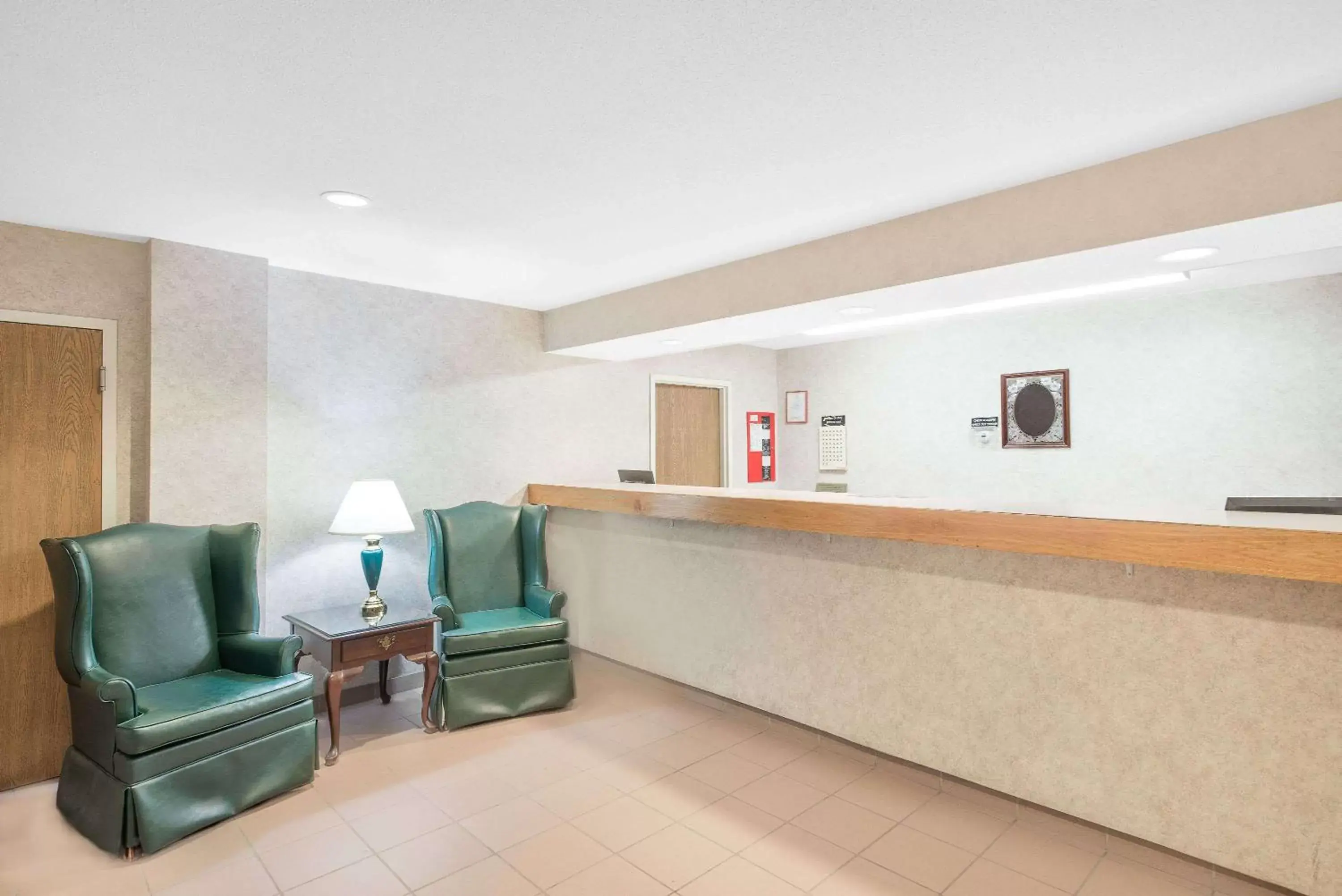 Lobby or reception, Lobby/Reception in Super 8 by Wyndham Canandaigua