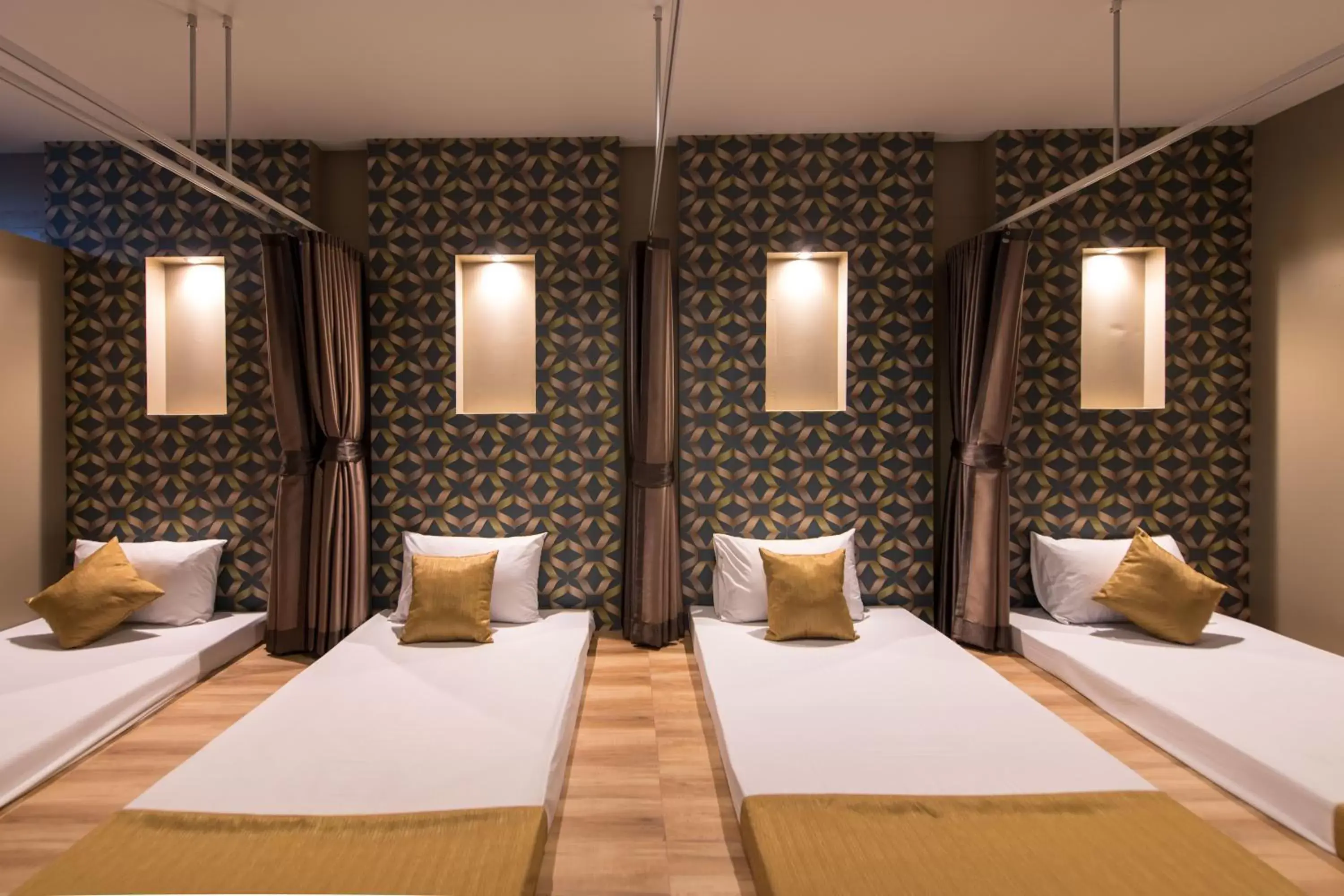 Massage, Bed in River Front Krabi Hotel