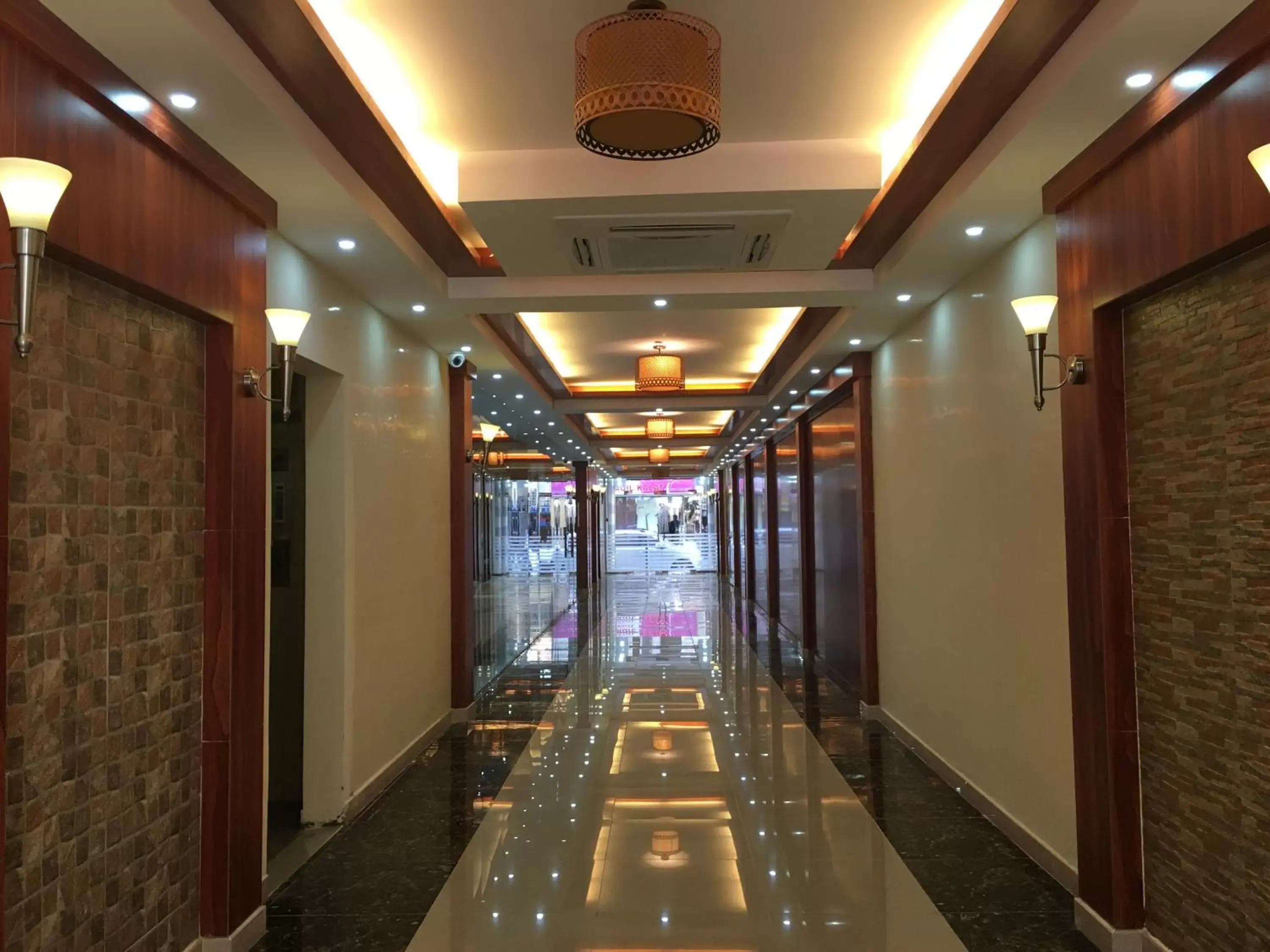 Lobby or reception in Royal Tulip Hotel LLC