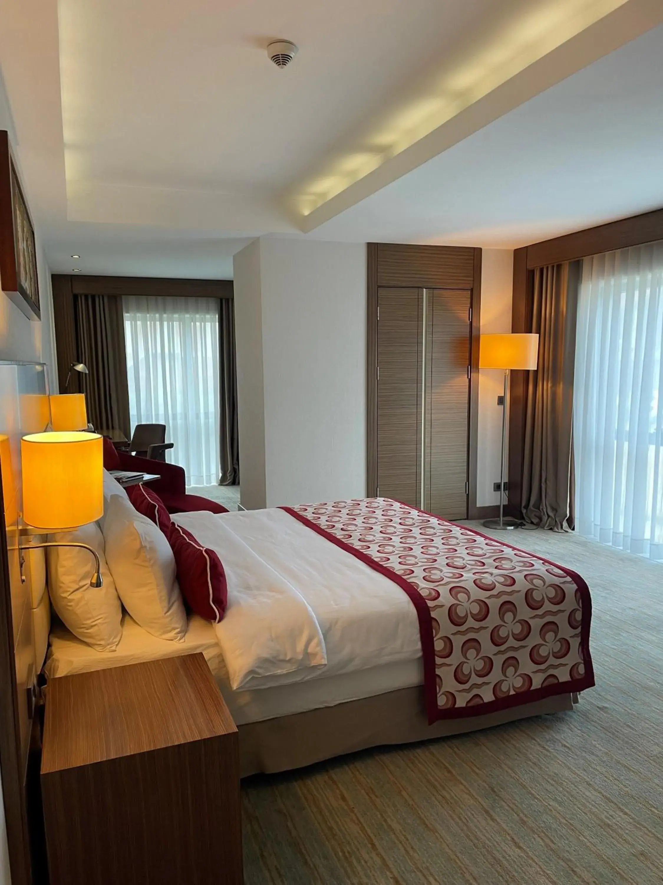 Bedroom, Bed in Mercure Istanbul Altunizade