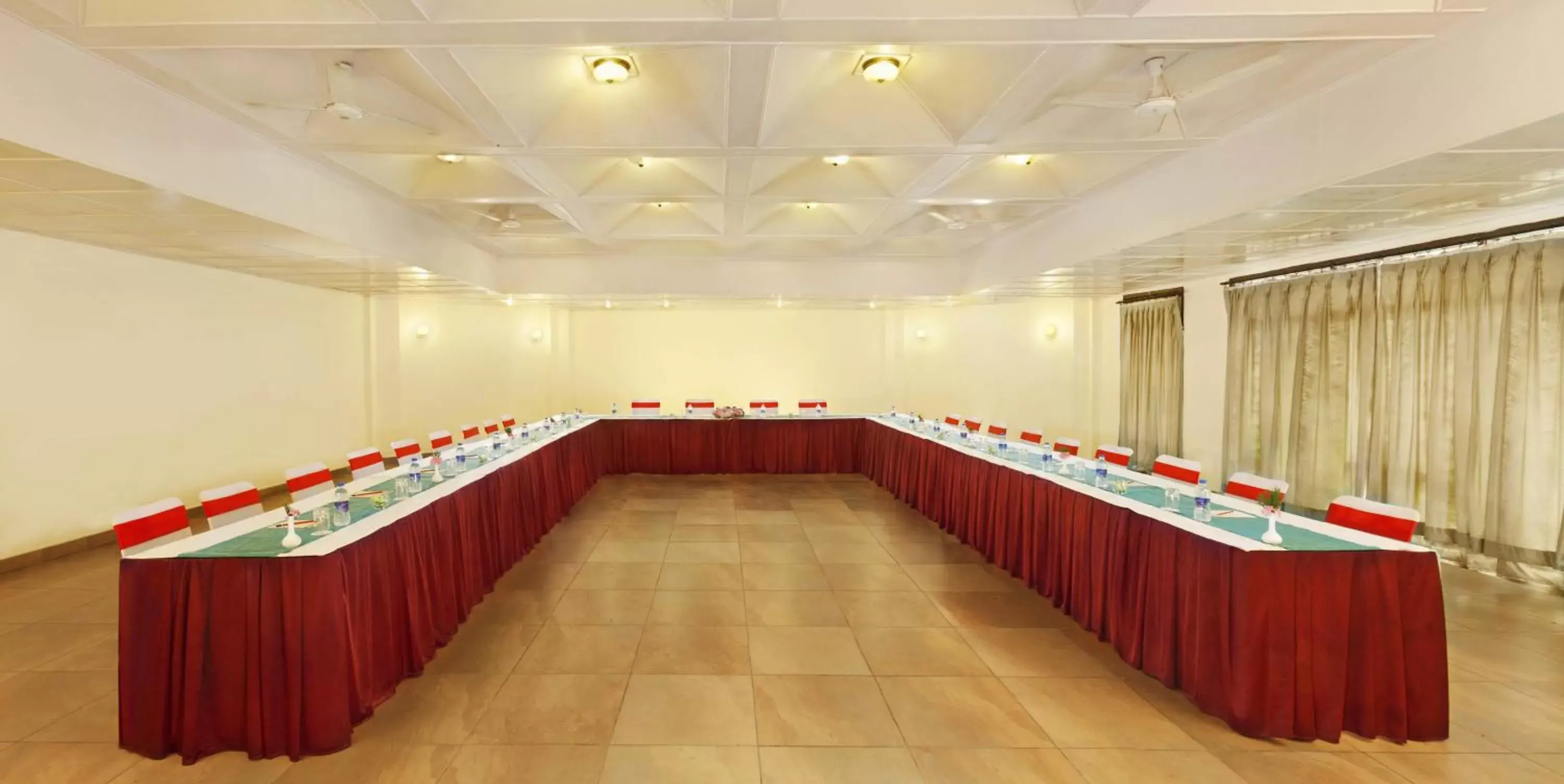 Banquet/Function facilities in Sterling Mussoorie