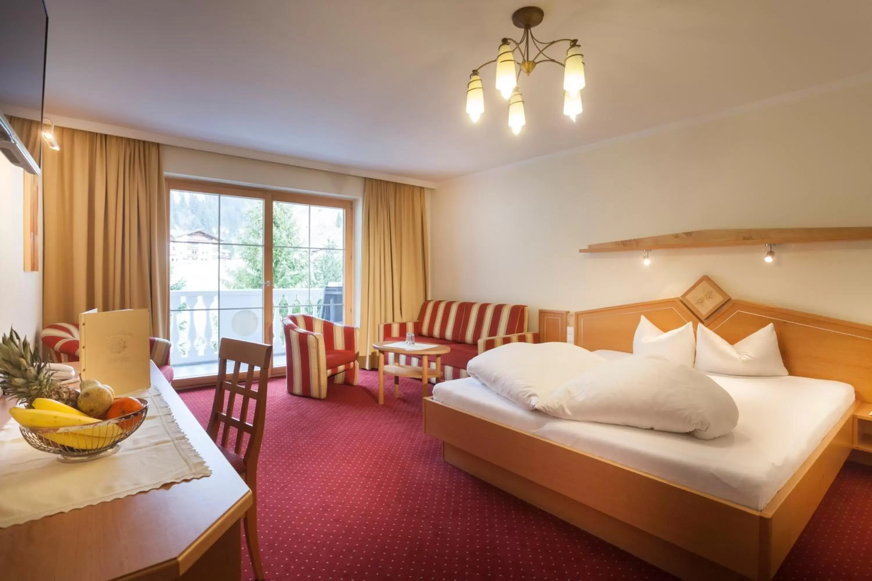 Deluxe Double Room in Familotel Kindl Deluxe Double Room in Familotel Kindl