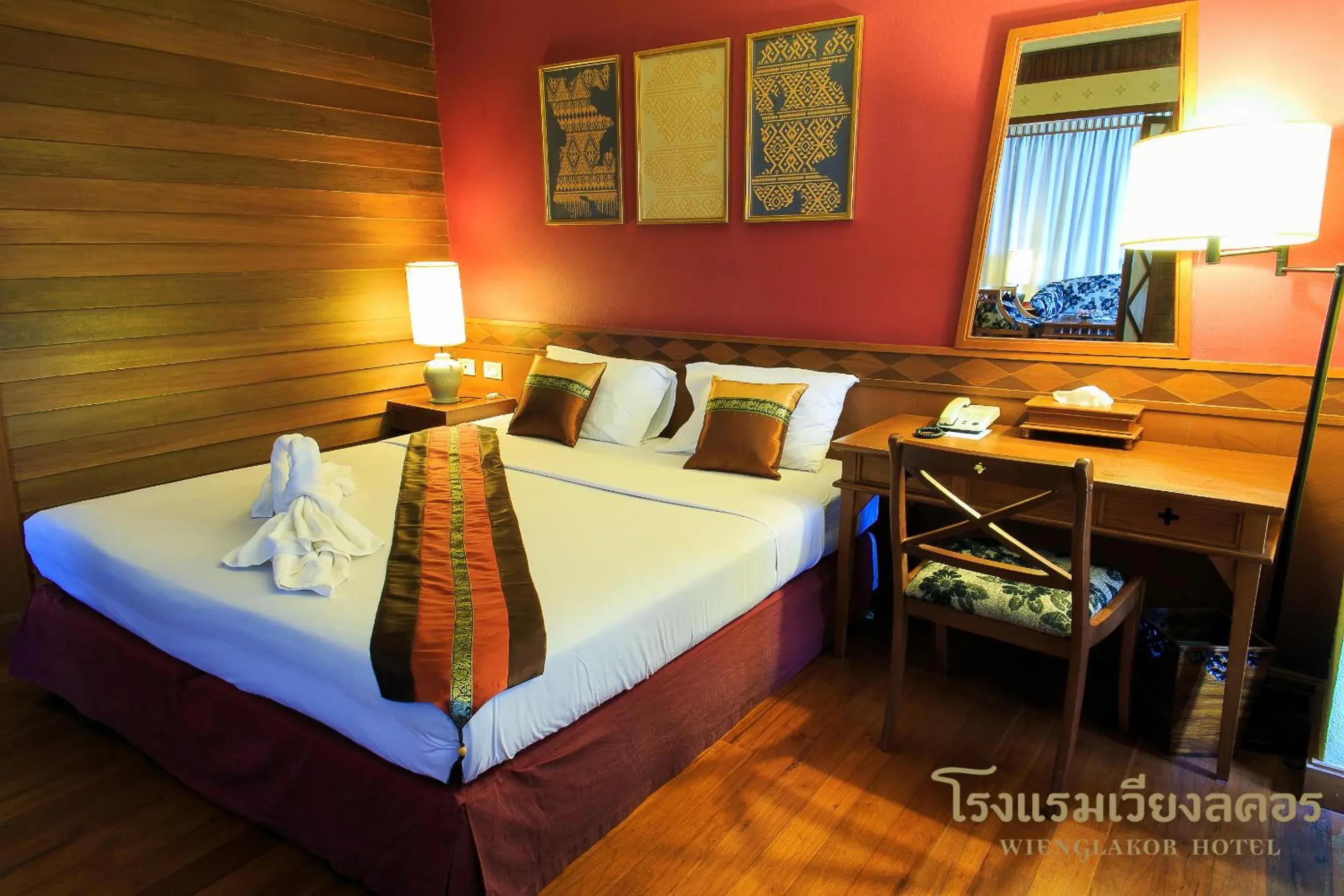 Bed in Wienglakor Hotel (SHA Extra Plus)