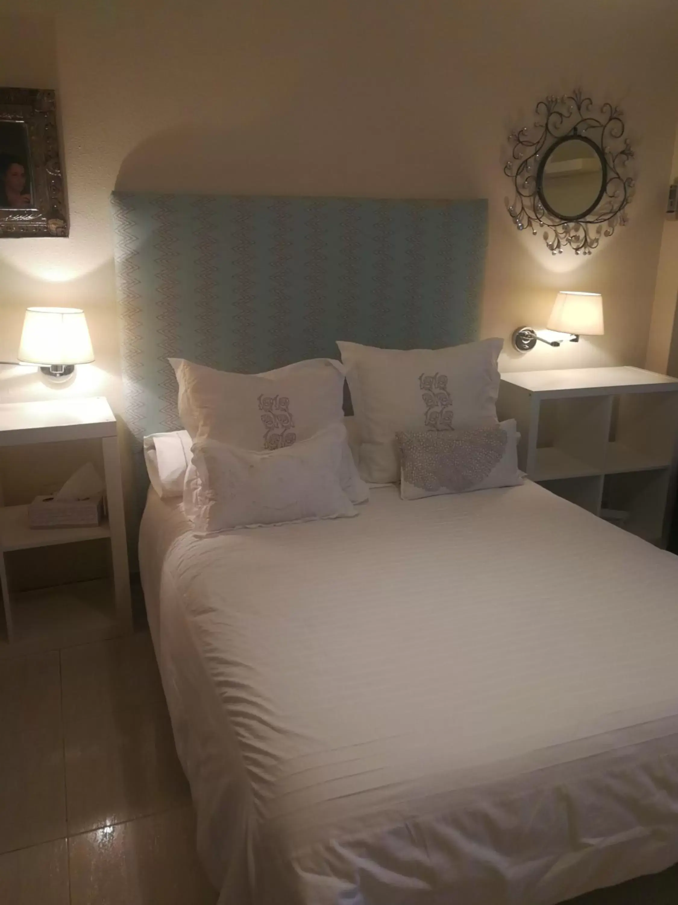 Photo of the whole room, Bed in Apartamentos Flamenco B&B