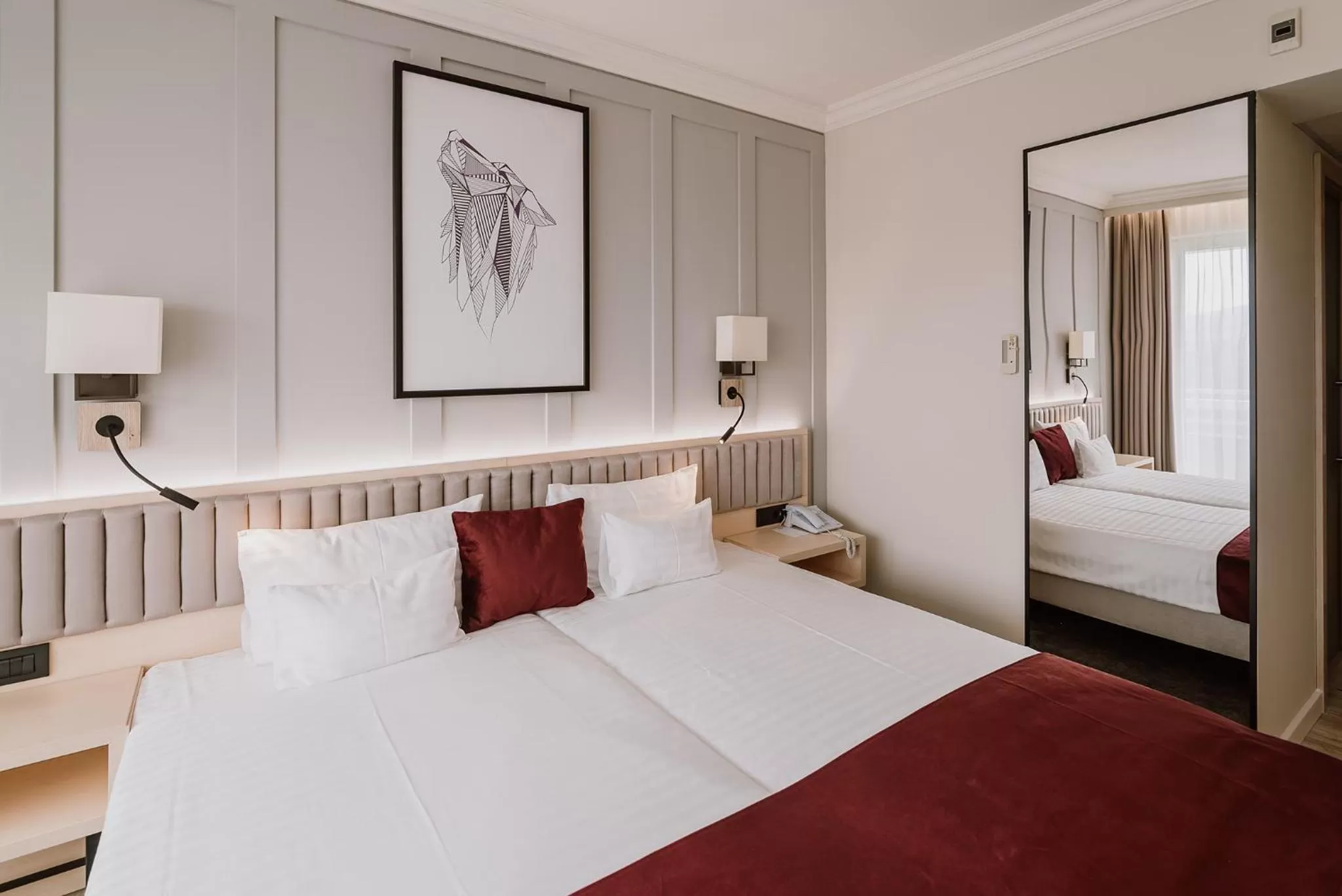 Property building, Bed in Ensana Sovata