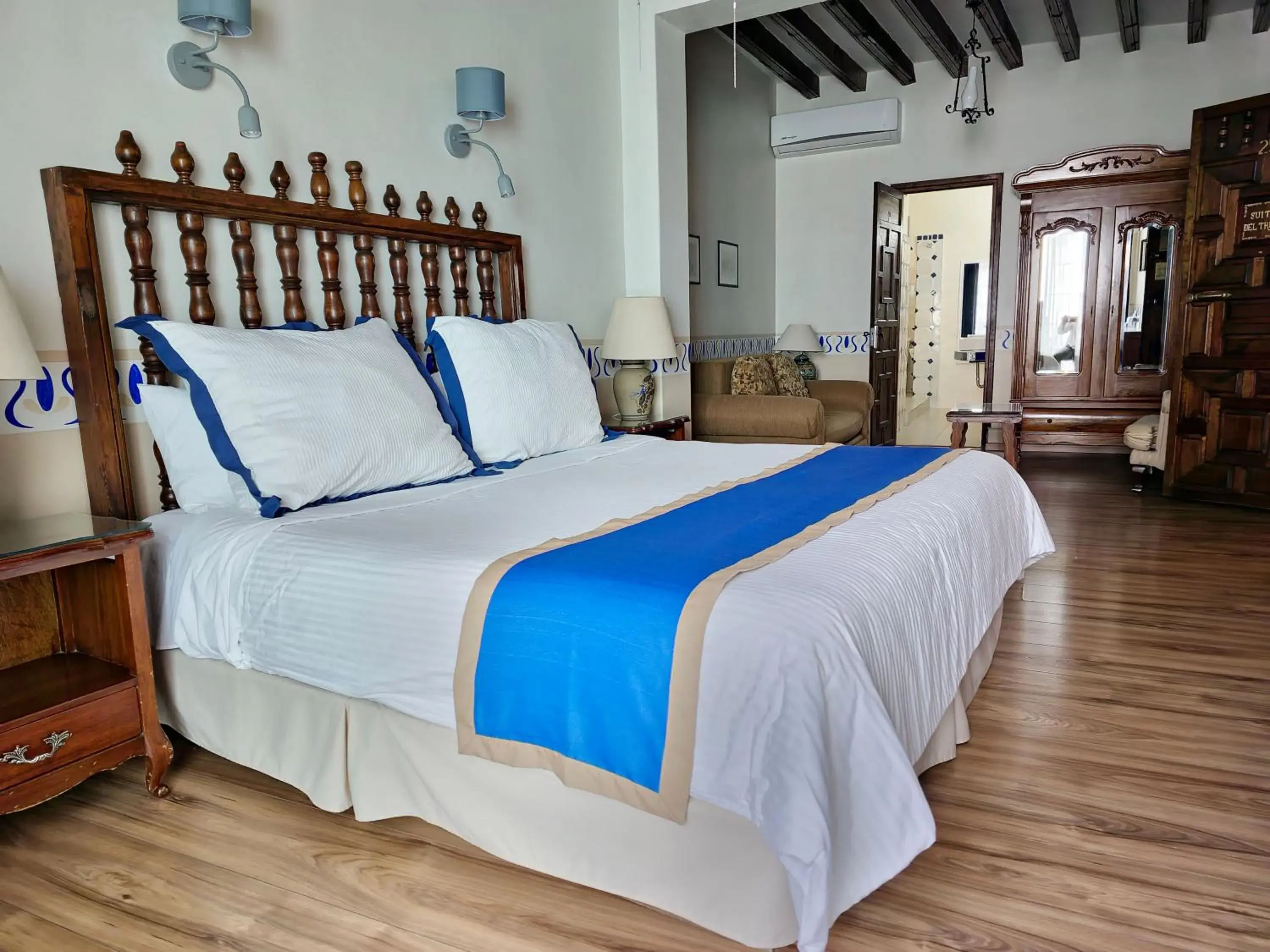 Photo of the whole room, Bed in Hotel Posada Santa Fe