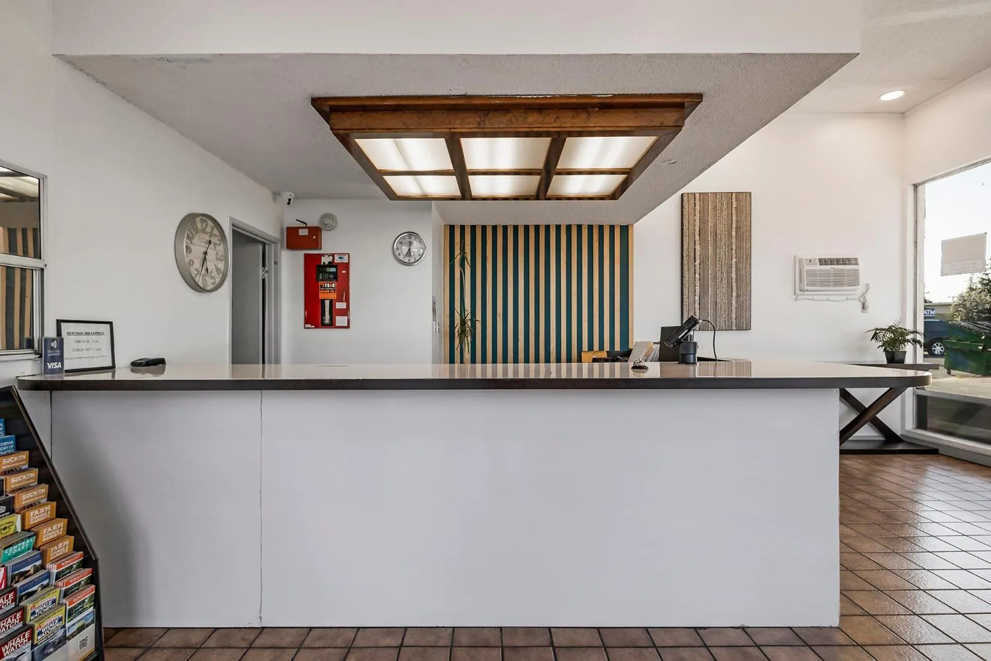 Lobby or reception in Heritage Inn Express Hayward