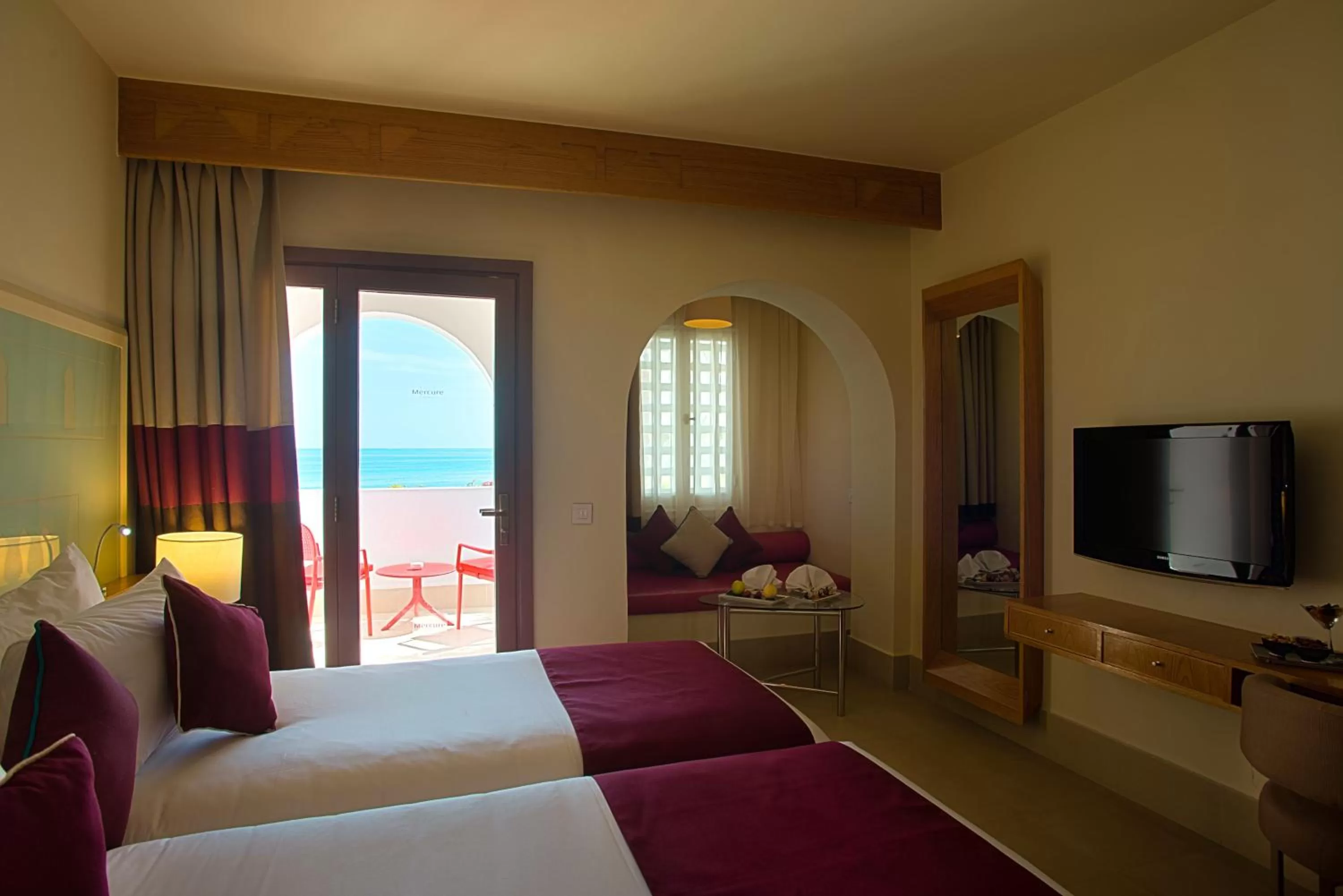 TV and multimedia, Bed in Mercure Hurghada Hotel