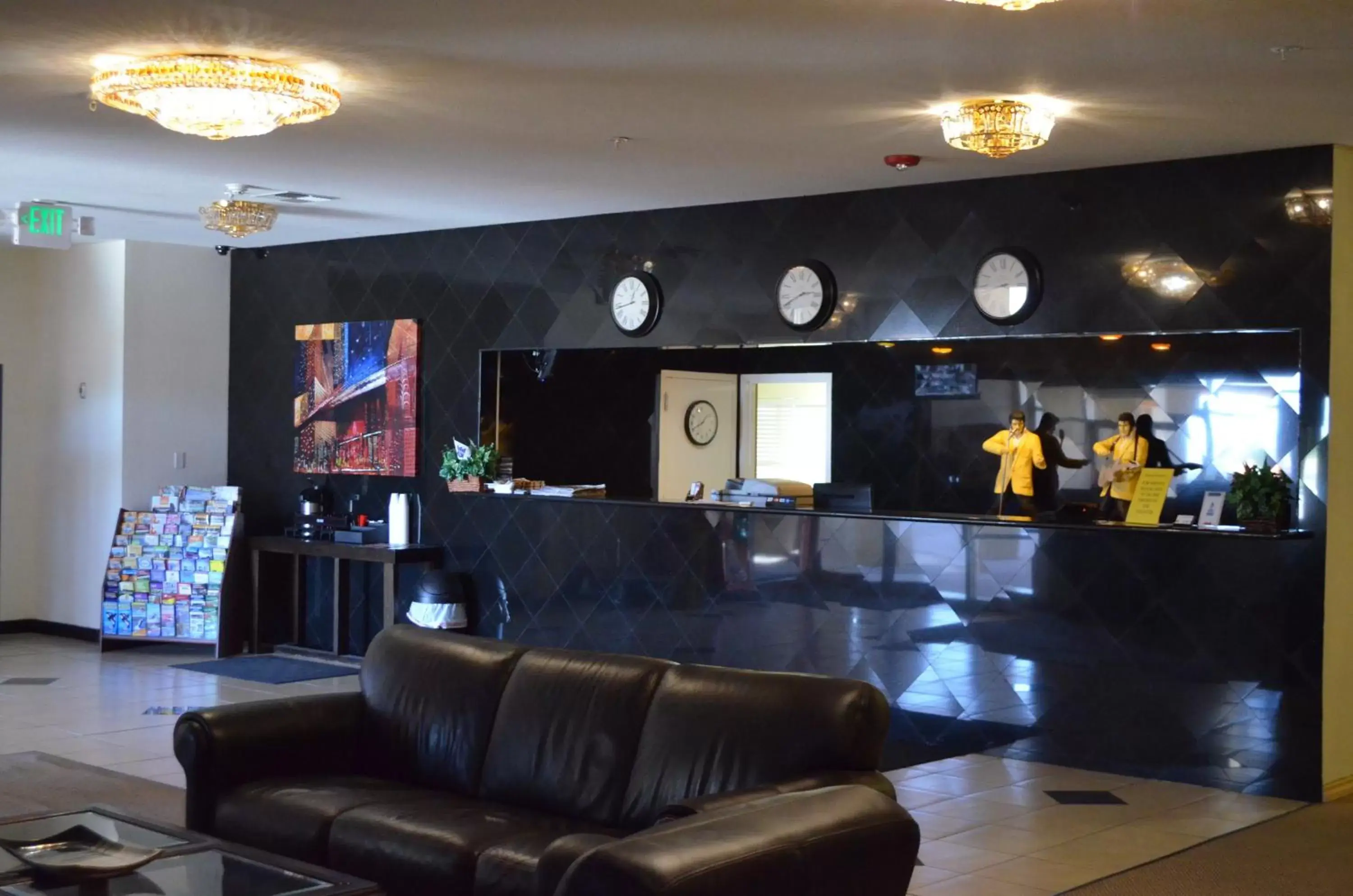 Lobby or reception in Knights Inn Quincy Lobby or reception in Knights Inn Quincy