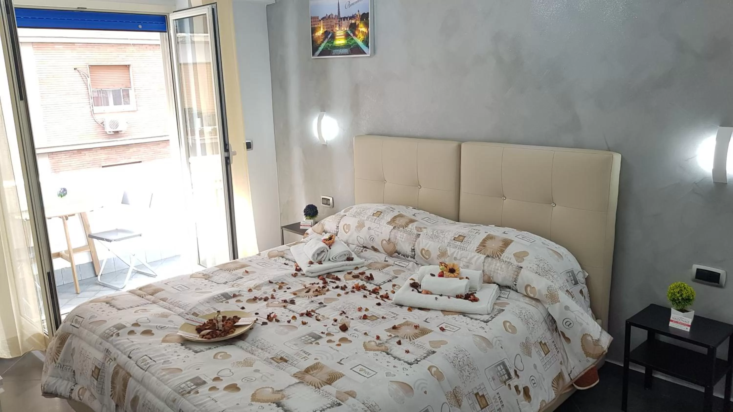 Photo of the whole room, Bed in Nazionale Dream