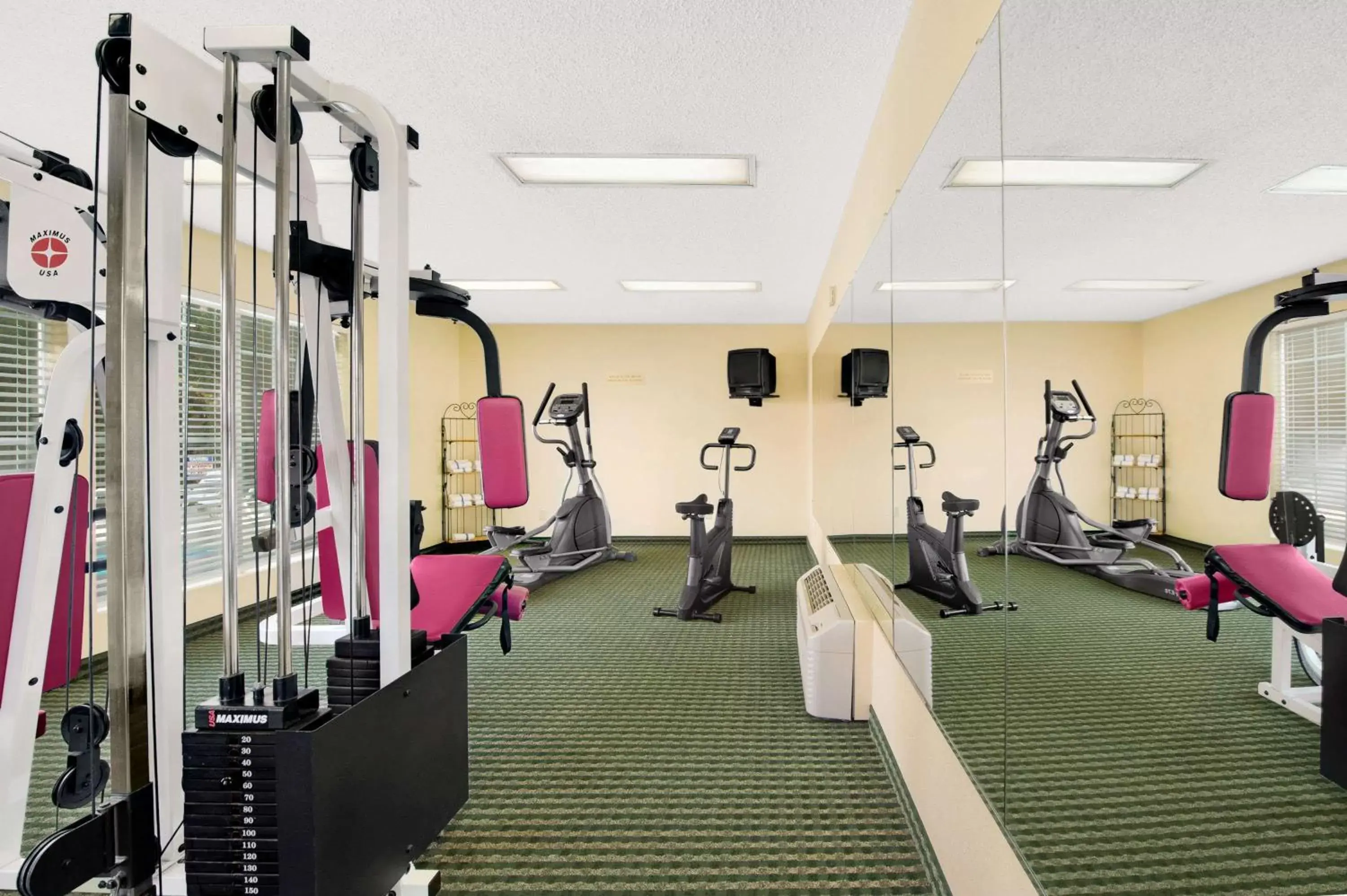 Fitness centre/facilities, Fitness Center/Facilities in Baymont by Wyndham Kingsland